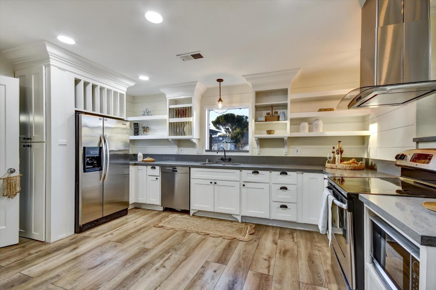 San Jose, California, 95125, United States, 4 Bedrooms Bedrooms, ,2 BathroomsBathrooms,Residential,For Sale,2003110