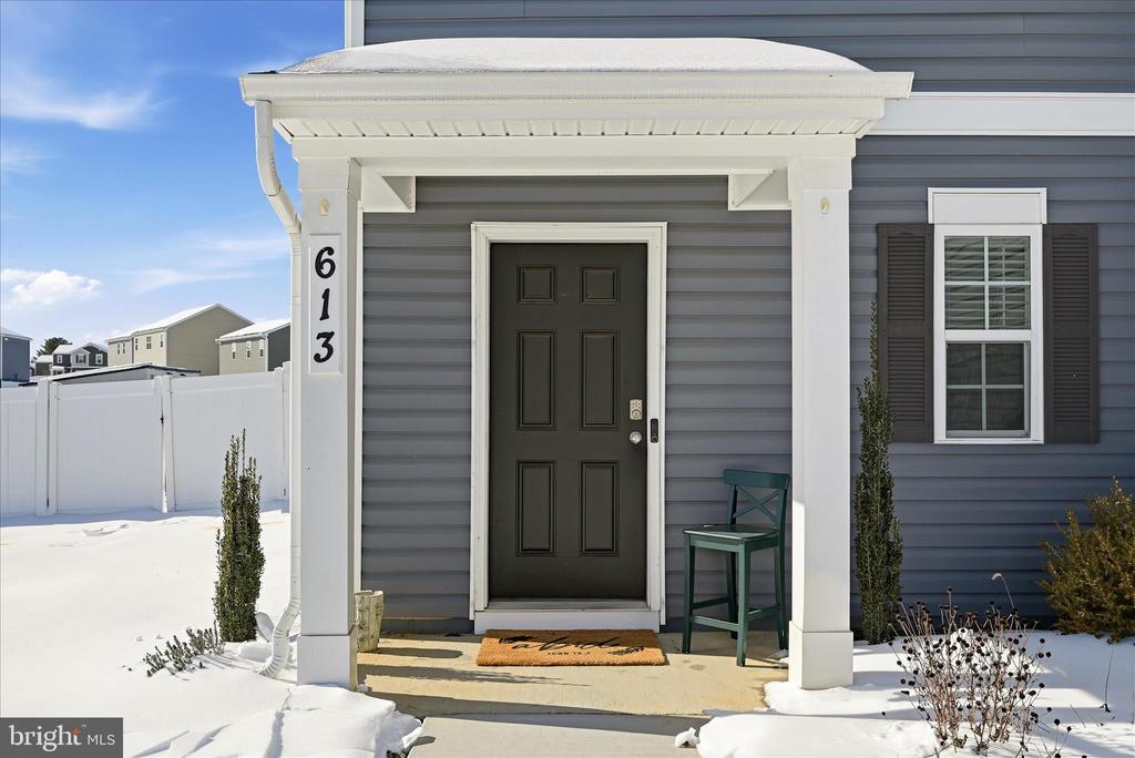 Berryville, Virginia, 22611, United States, 4 Bedrooms Bedrooms, ,3 BathroomsBathrooms,Residential,For Sale,2015067