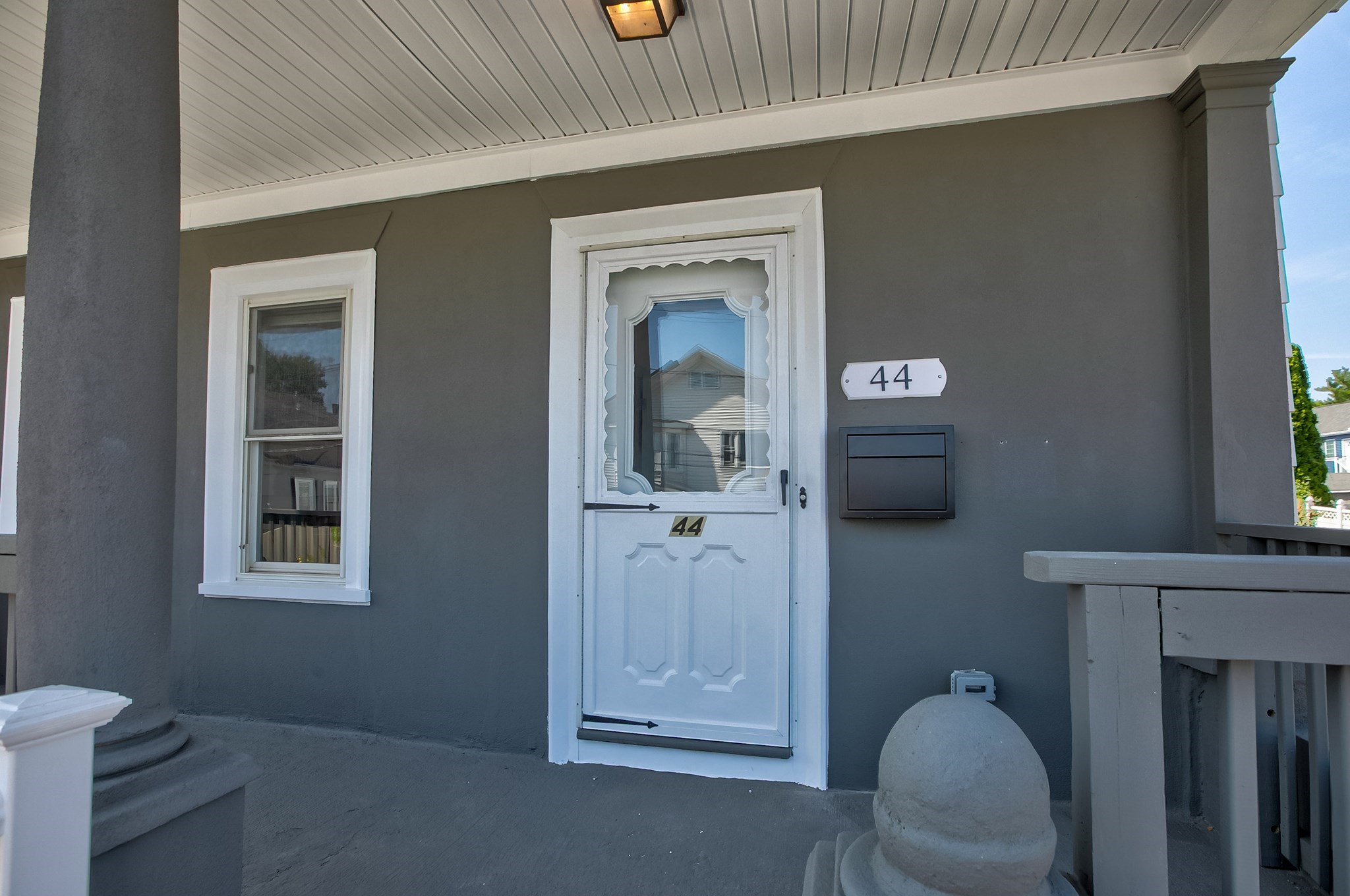 Revere, Massachusetts, 02151, United States, 5 Bedrooms Bedrooms, ,2 BathroomsBathrooms,Residential,For Sale,1914063
