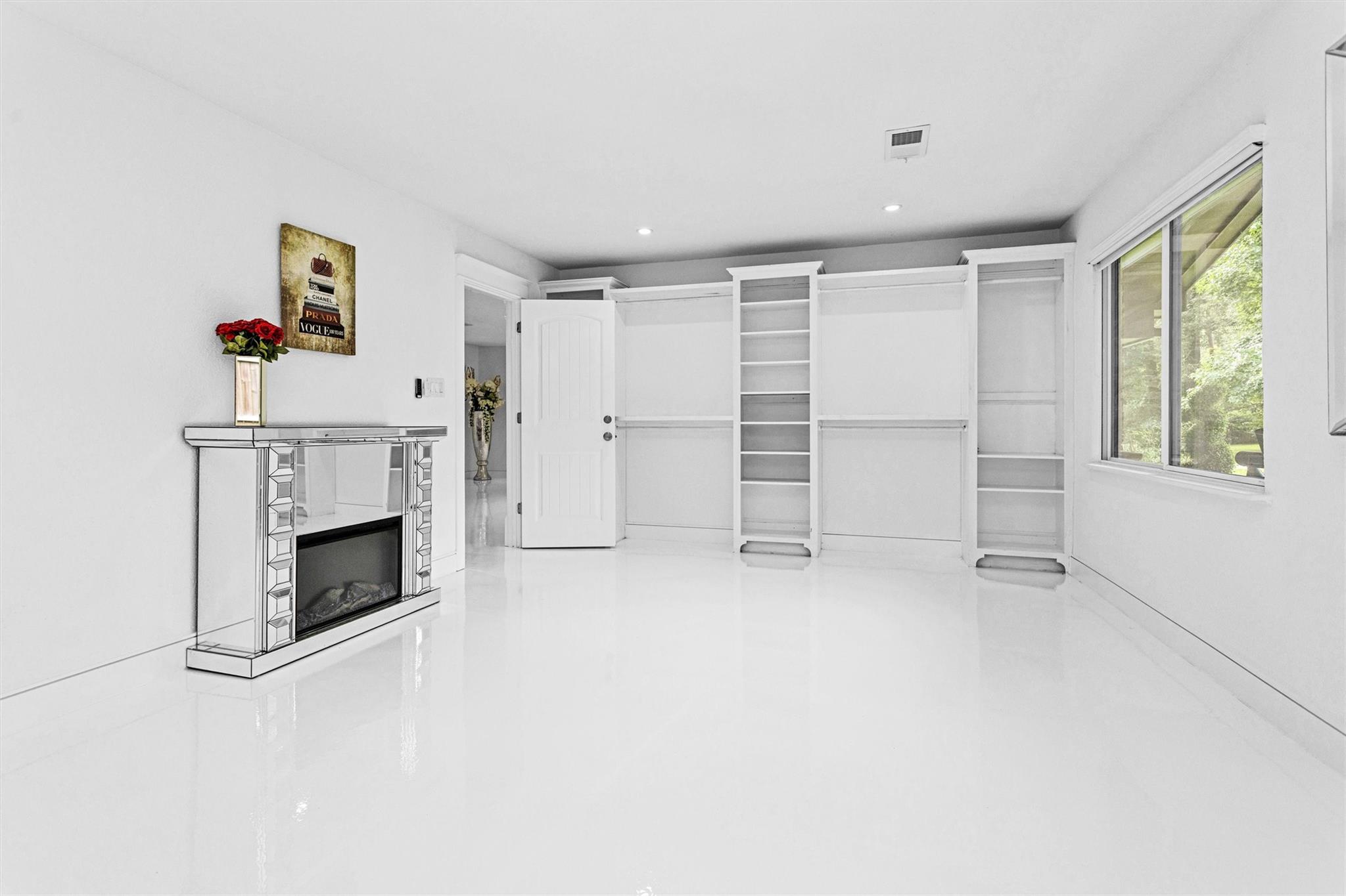 Spring, Texas, 77386, United States, 3 Bedrooms Bedrooms, ,4 BathroomsBathrooms,Residential,For Sale,1978750