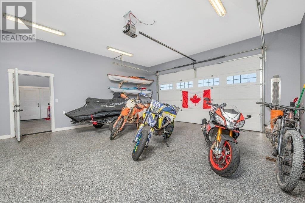 VERNON, British Columbia, V1B 0A3, CA, 4 Bedrooms Bedrooms, ,2 BathroomsBathrooms,Residential,For Sale,1907327