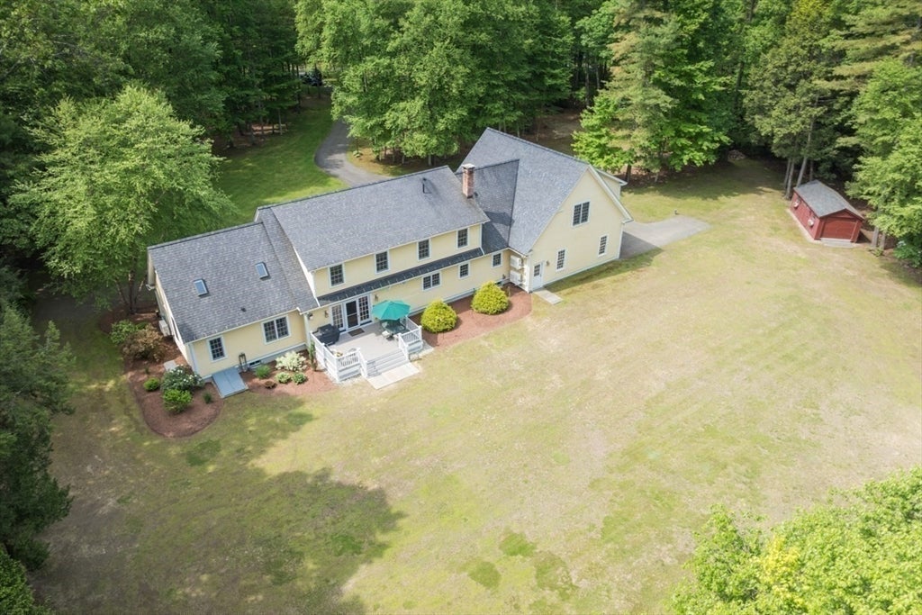 Gill, Massachusetts, 01354, United States, 4 Bedrooms Bedrooms, ,5 BathroomsBathrooms,Residential,For Sale,1848395