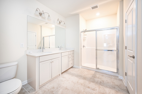 Weymouth, Massachusetts, 02190, United States, 2 Bedrooms Bedrooms, ,2 BathroomsBathrooms,Residential,For Sale,1978369