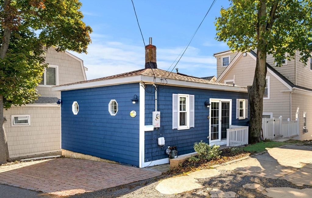 Nahant, Massachusetts, 01908, United States, 1 Bedroom Bedrooms, ,1 BathroomBathrooms,Residential,For Sale,1963982