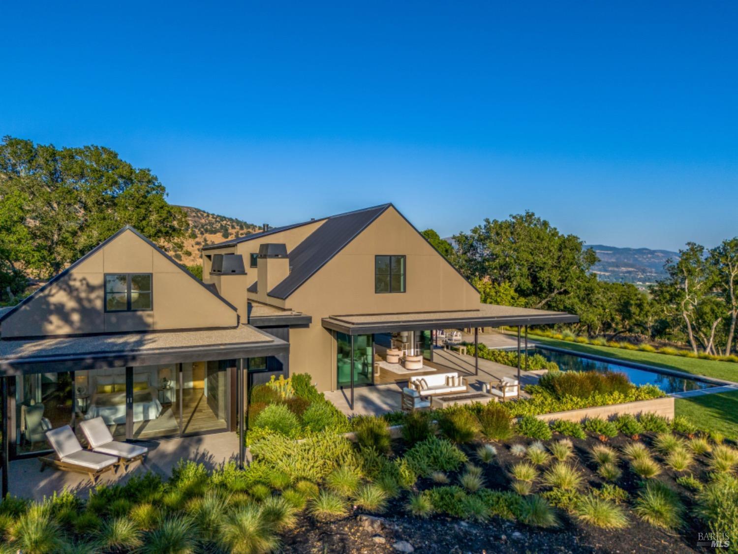 Napa, California, 94558, United States, 5 Bedrooms Bedrooms, ,8 BathroomsBathrooms,Residential,For Sale,1898720