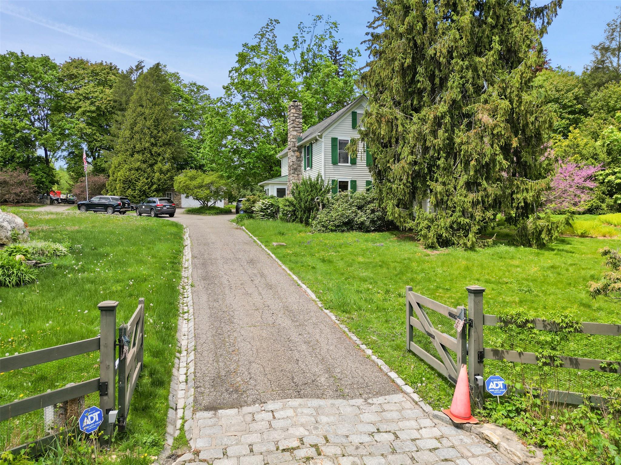 Mahopac, New York, 10541, United States, 3 Bedrooms Bedrooms, ,3 BathroomsBathrooms,Residential,For Sale,1804157