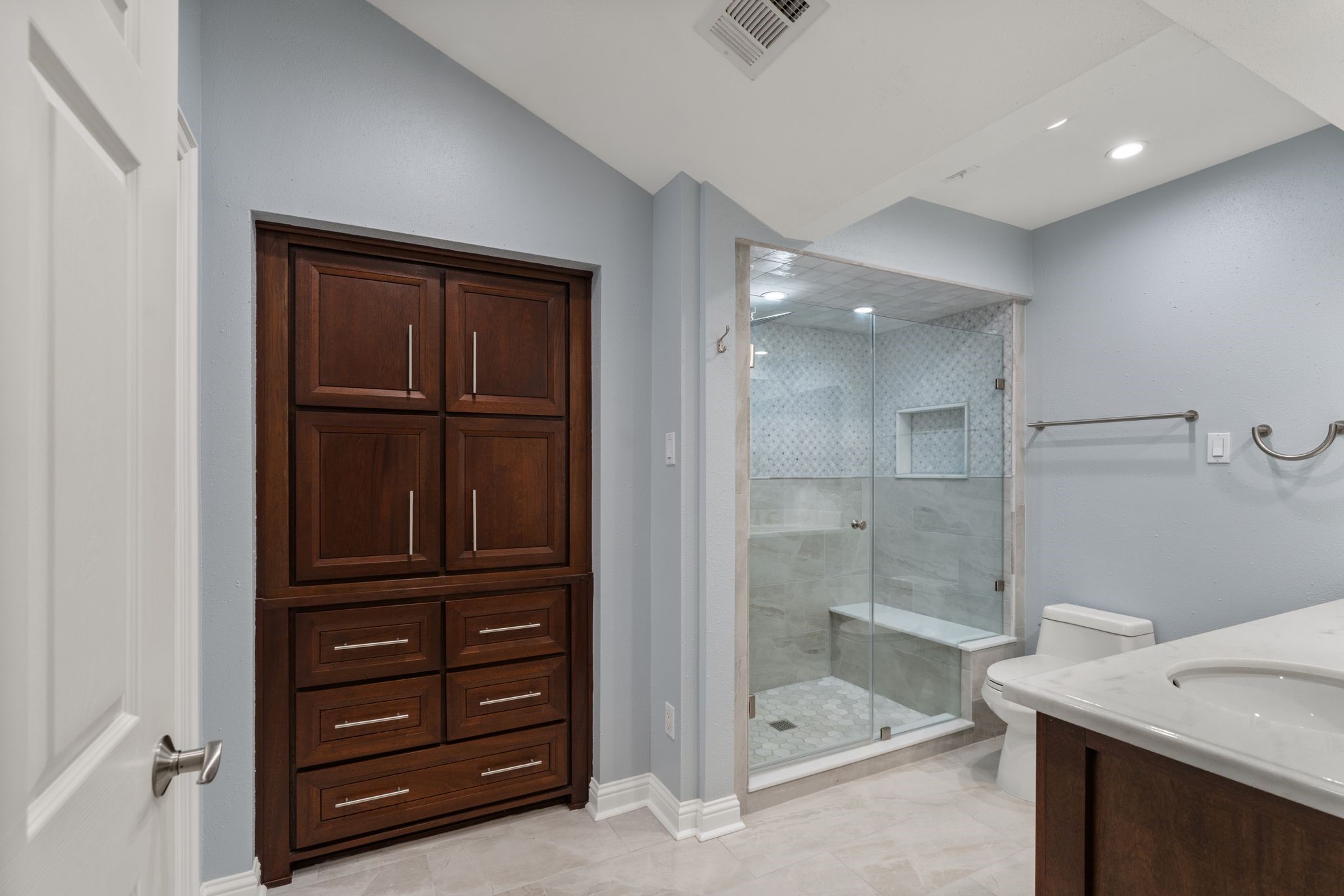  5913 Sugar Hill Drive #225 - 物件實景