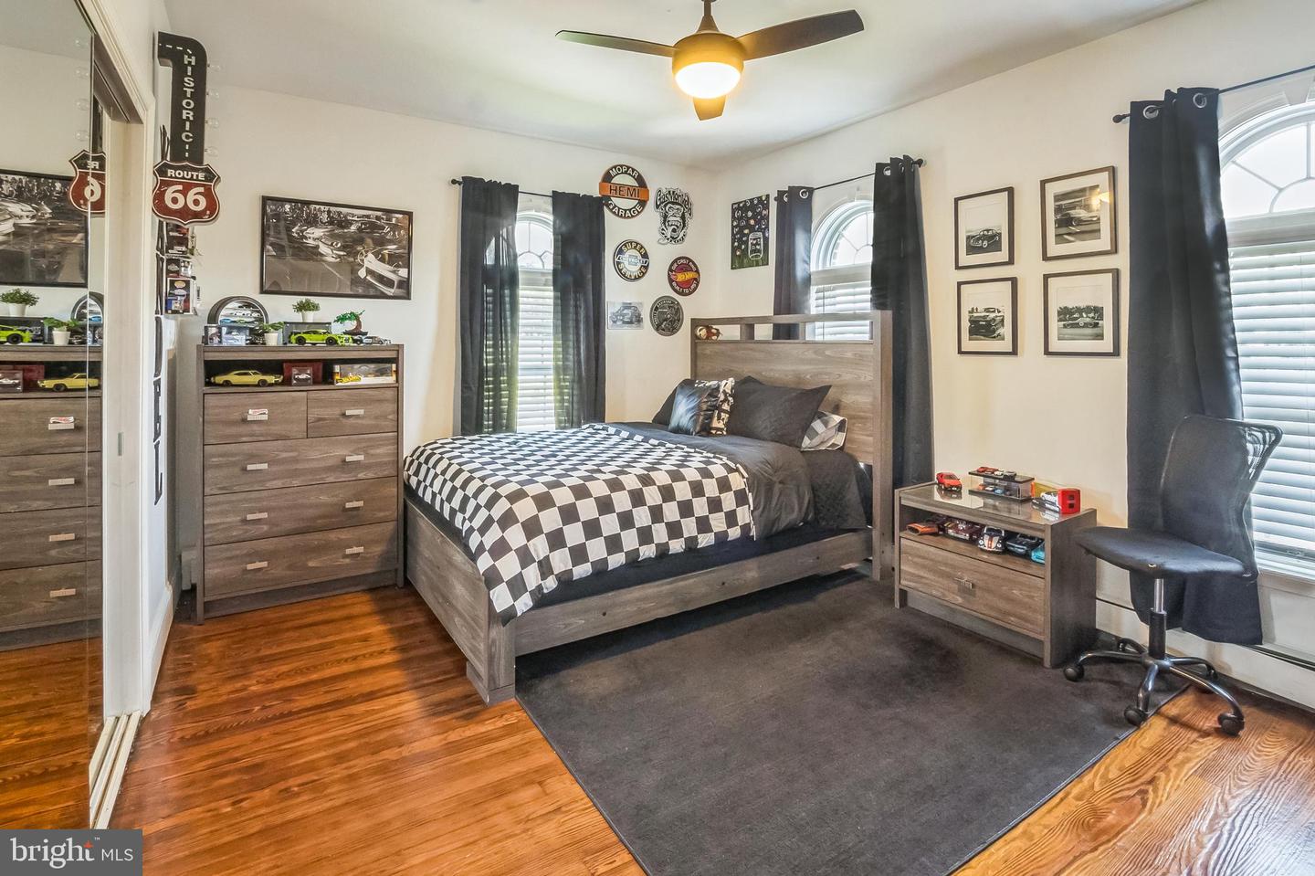 Wilmington, Delaware, 19805, United States, 6 Bedrooms Bedrooms, ,4 BathroomsBathrooms,Residential,For Sale,1940653