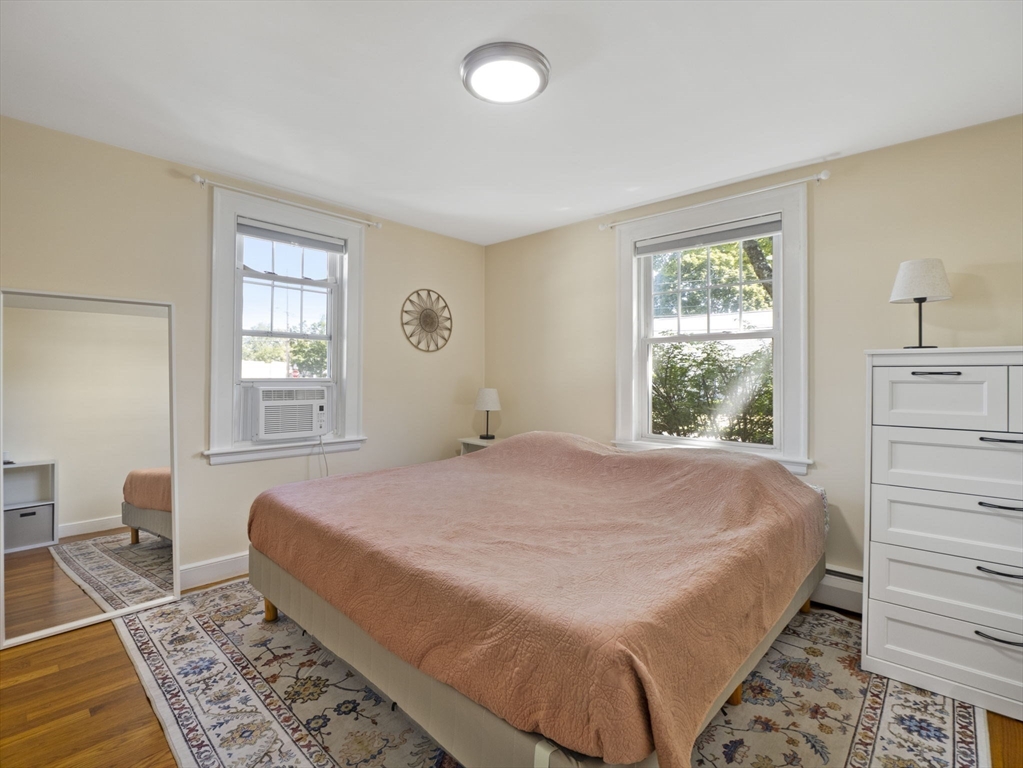 Peabody, Massachusetts, 01960, United States, 2 Bedrooms Bedrooms, ,1 BathroomBathrooms,Residential,For Sale,1930941