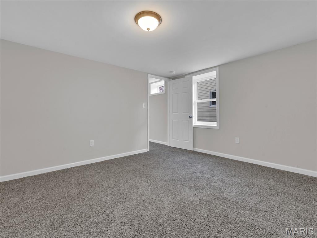 Ballwin, Missouri, 63011, United States, 5 Bedrooms Bedrooms, ,3 BathroomsBathrooms,Residential,For Sale,1992097