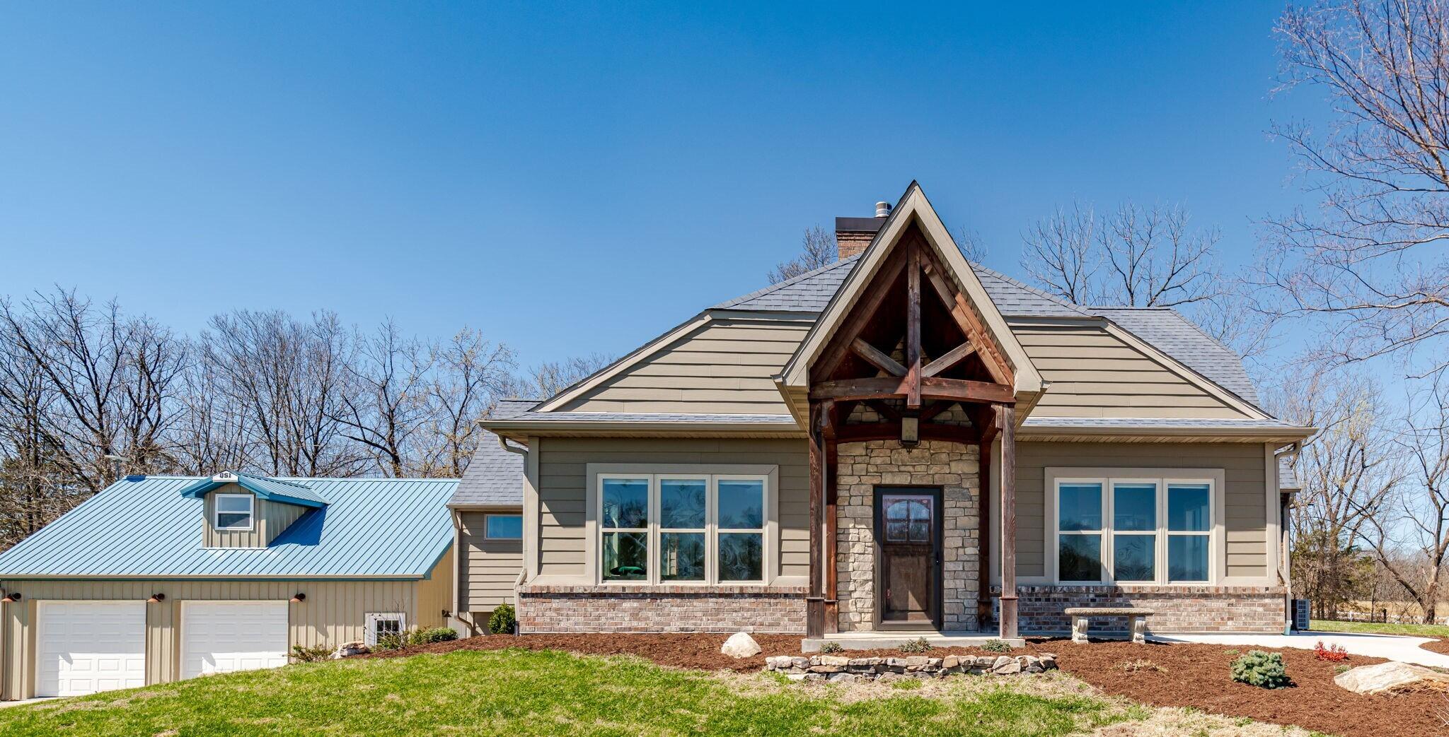 ROCHEPORT, Missouri, 65279, United States, 3 Bedrooms Bedrooms, ,3 BathroomsBathrooms,Residential,For Sale,1851198