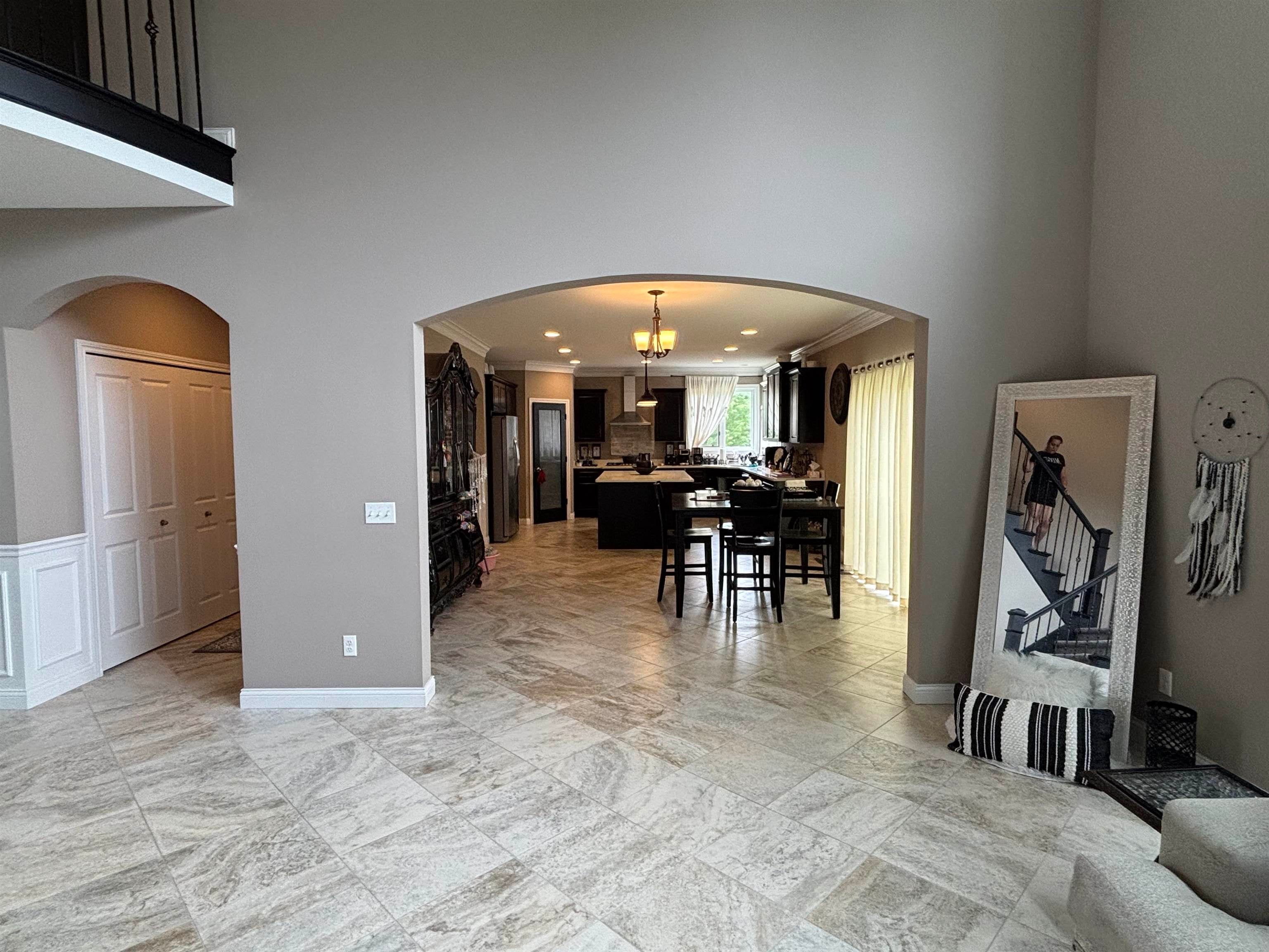 Shelby Twp, Michigan, 48316, United States, 4 Bedrooms Bedrooms, ,4 BathroomsBathrooms,Residential,For Sale,2005359