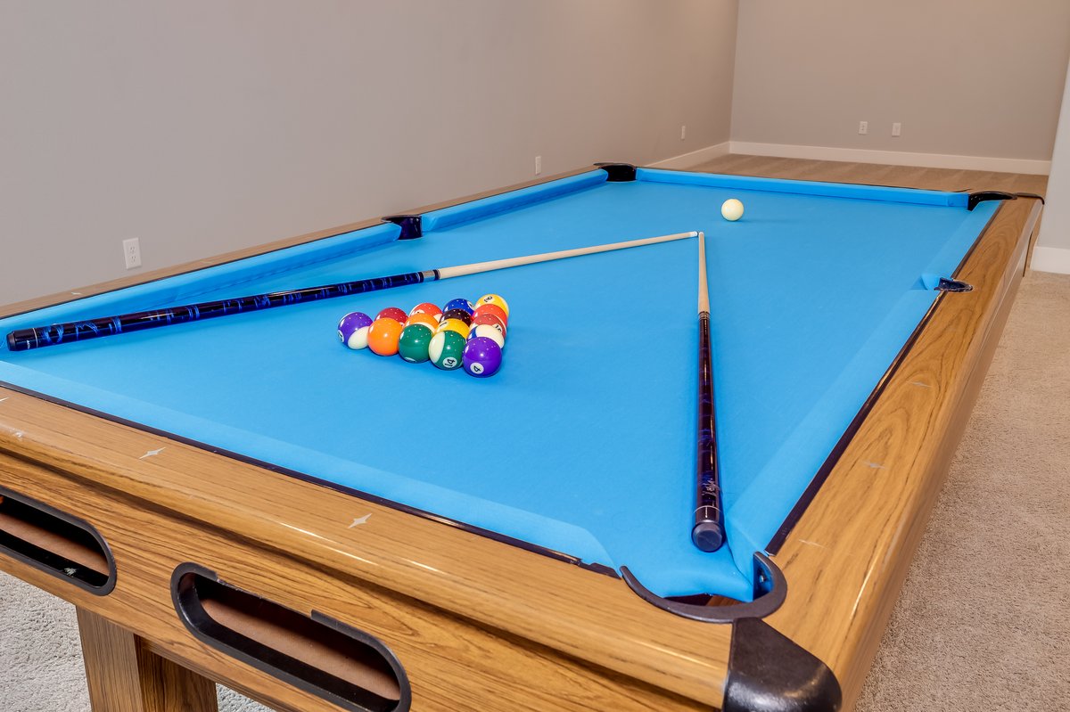 Cheyenne, Wyoming, 82009, United States, 5 Bedrooms Bedrooms, ,3 BathroomsBathrooms,Residential,For Sale,2012088