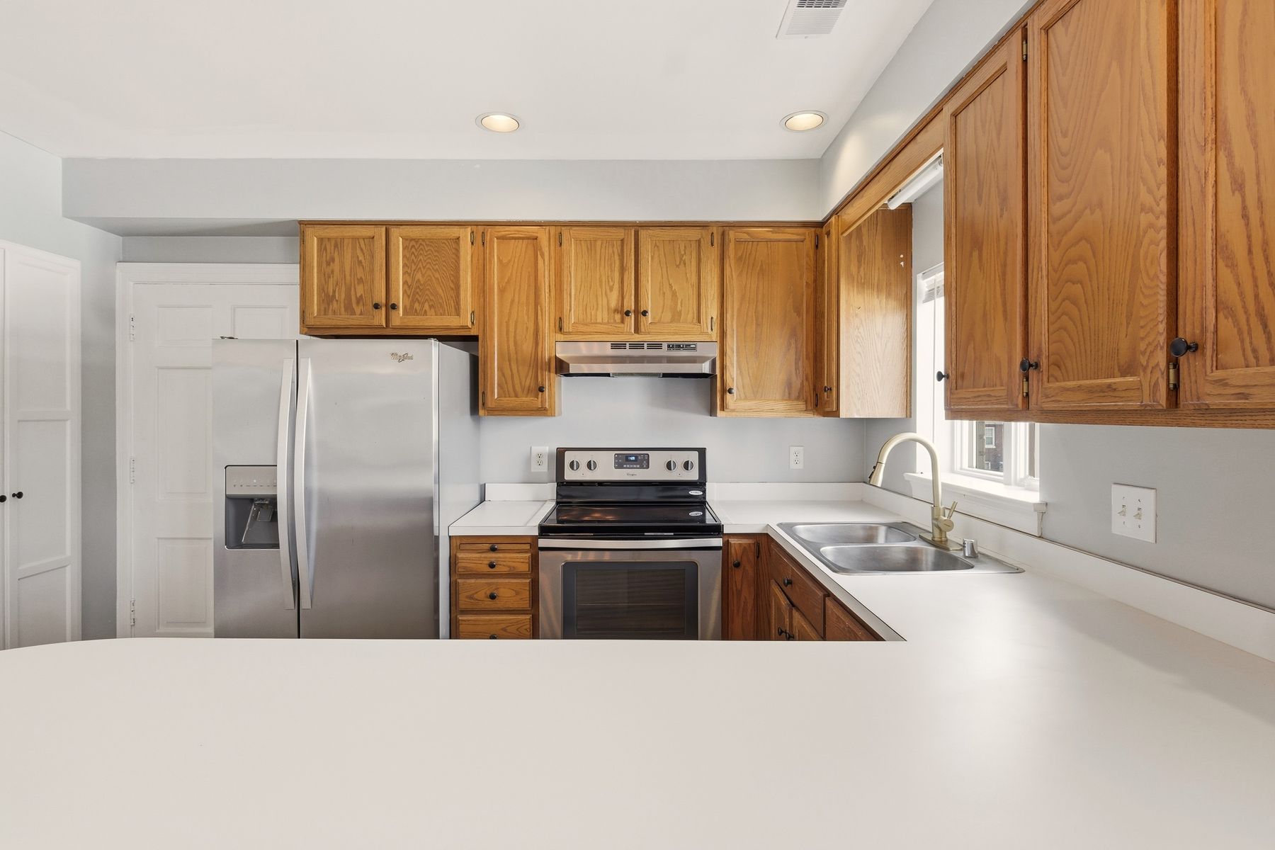  2126 Village Drive, Louisville, KY 40205 - 物件實景