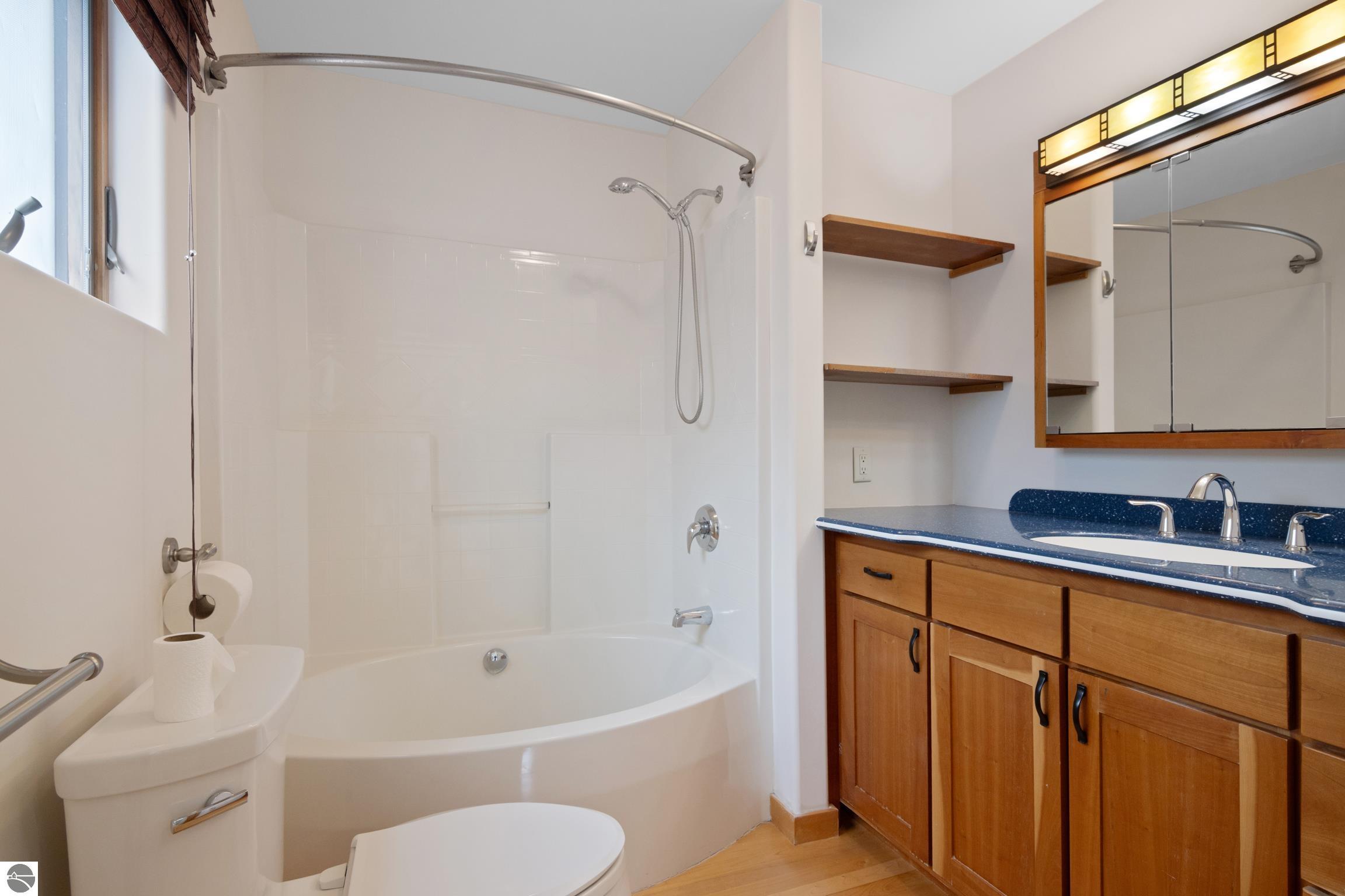 Leland, Michigan, 49654, United States, 3 Bedrooms Bedrooms, ,2 BathroomsBathrooms,Residential,For Sale,1849719