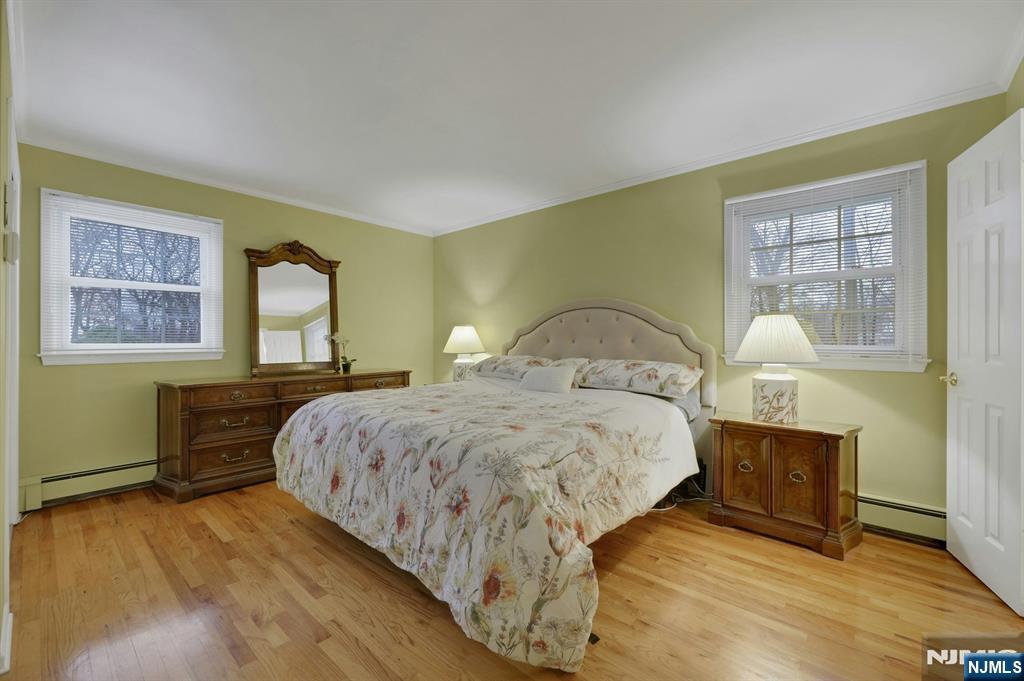 Twp of Washington, New Jersey, 07676, United States, 4 Bedrooms Bedrooms, ,3 BathroomsBathrooms,Residential,For Sale,2001896