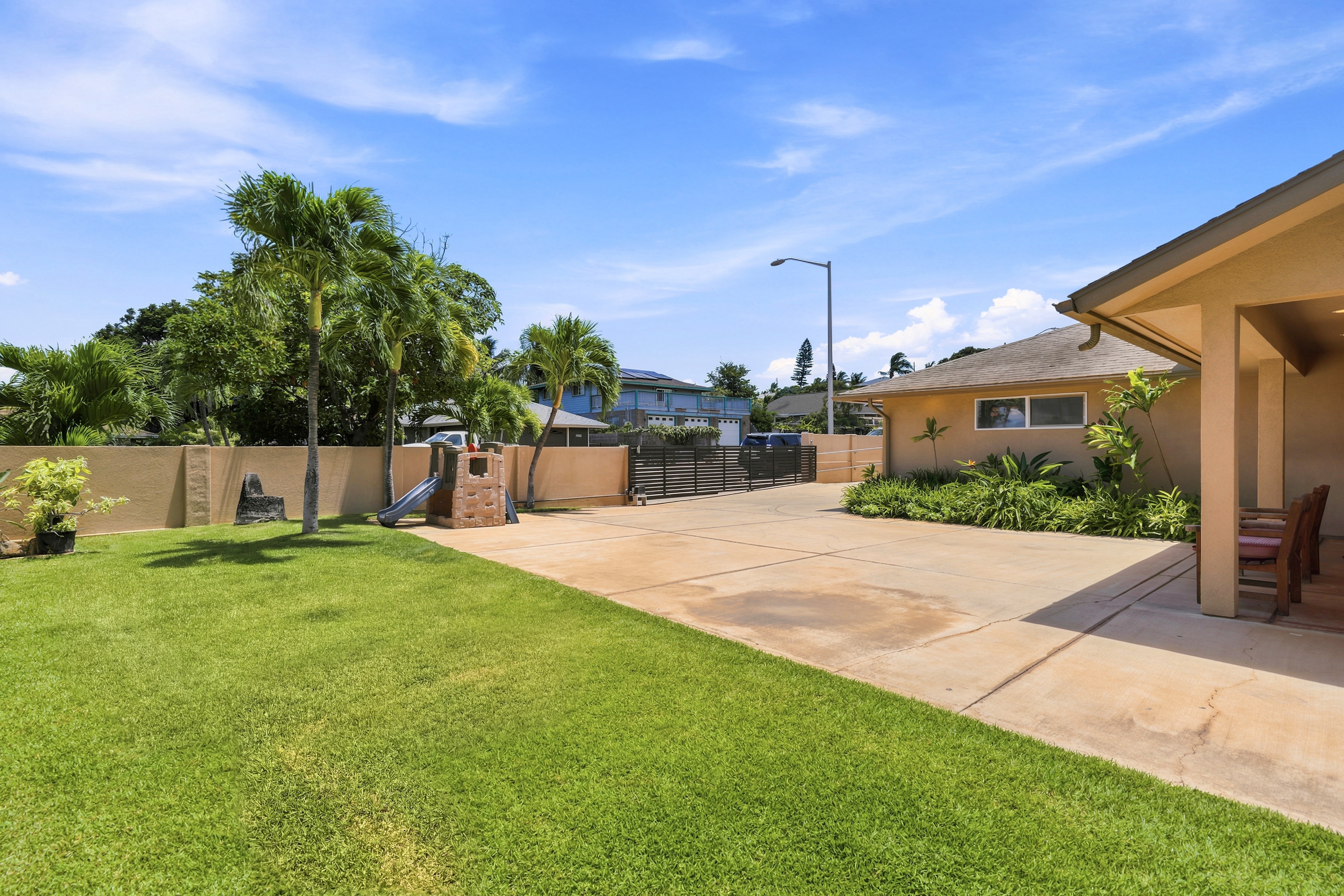  Spacious 5-Bedroom Home in Ka Ono Ulu Estates - 物件實景