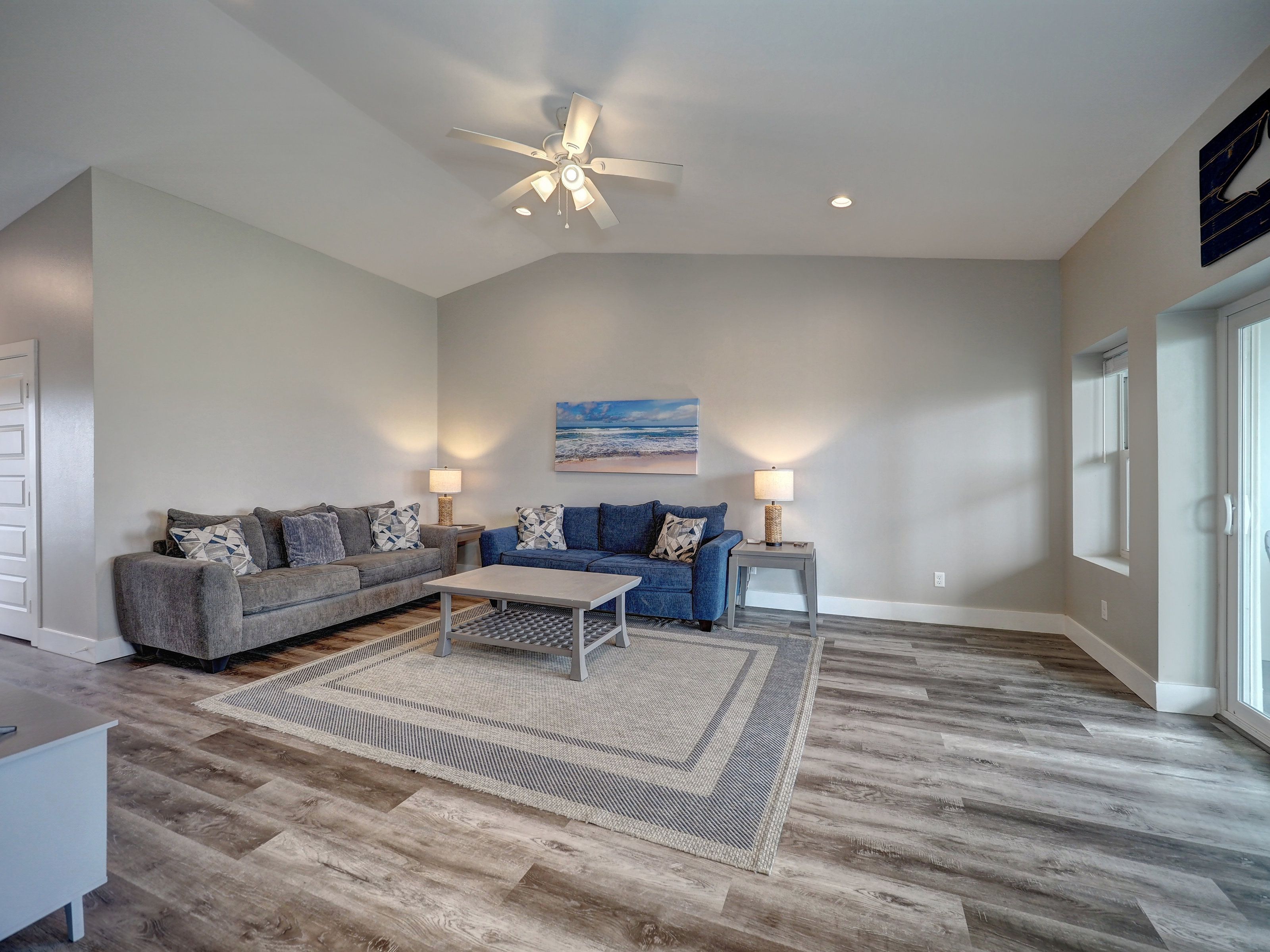  Top Floor Oceanside Condo - 物件實景