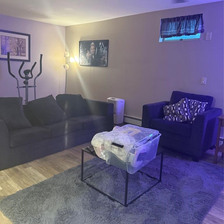 Ronkonkoma, New York, 11779, United States, 3 Bedrooms Bedrooms, ,2 BathroomsBathrooms,Residential,For Sale,1876247