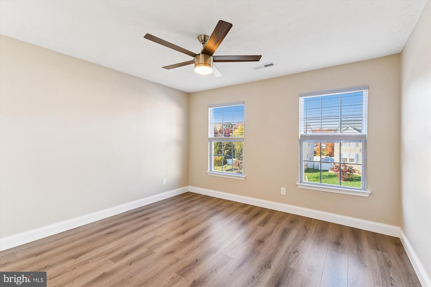 Aberdeen, Maryland, 21001, United States, 6 Bedrooms Bedrooms, ,4 BathroomsBathrooms,Residential,For Sale,1989015