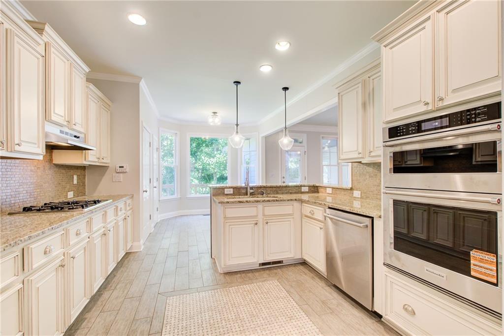 Mableton, Georgia, 30126, United States, 5 Bedrooms Bedrooms, ,4 BathroomsBathrooms,Residential,For Sale,1897696