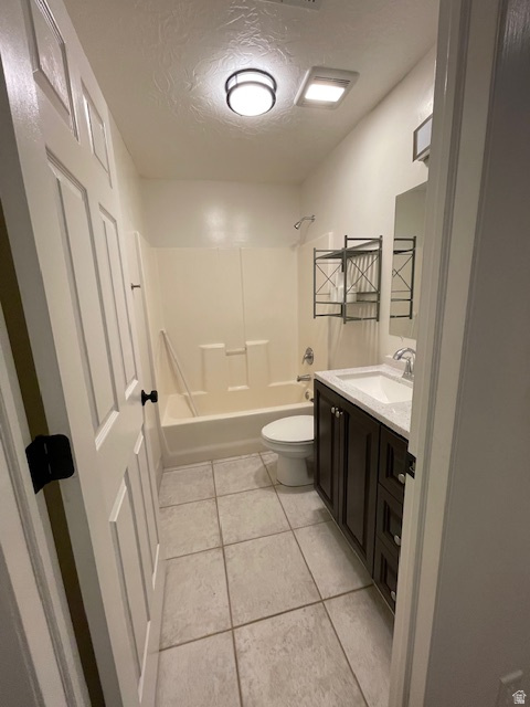 South Jordan, Utah, 84095, United States, 5 Bedrooms Bedrooms, ,3 BathroomsBathrooms,Residential,For Sale,1988282