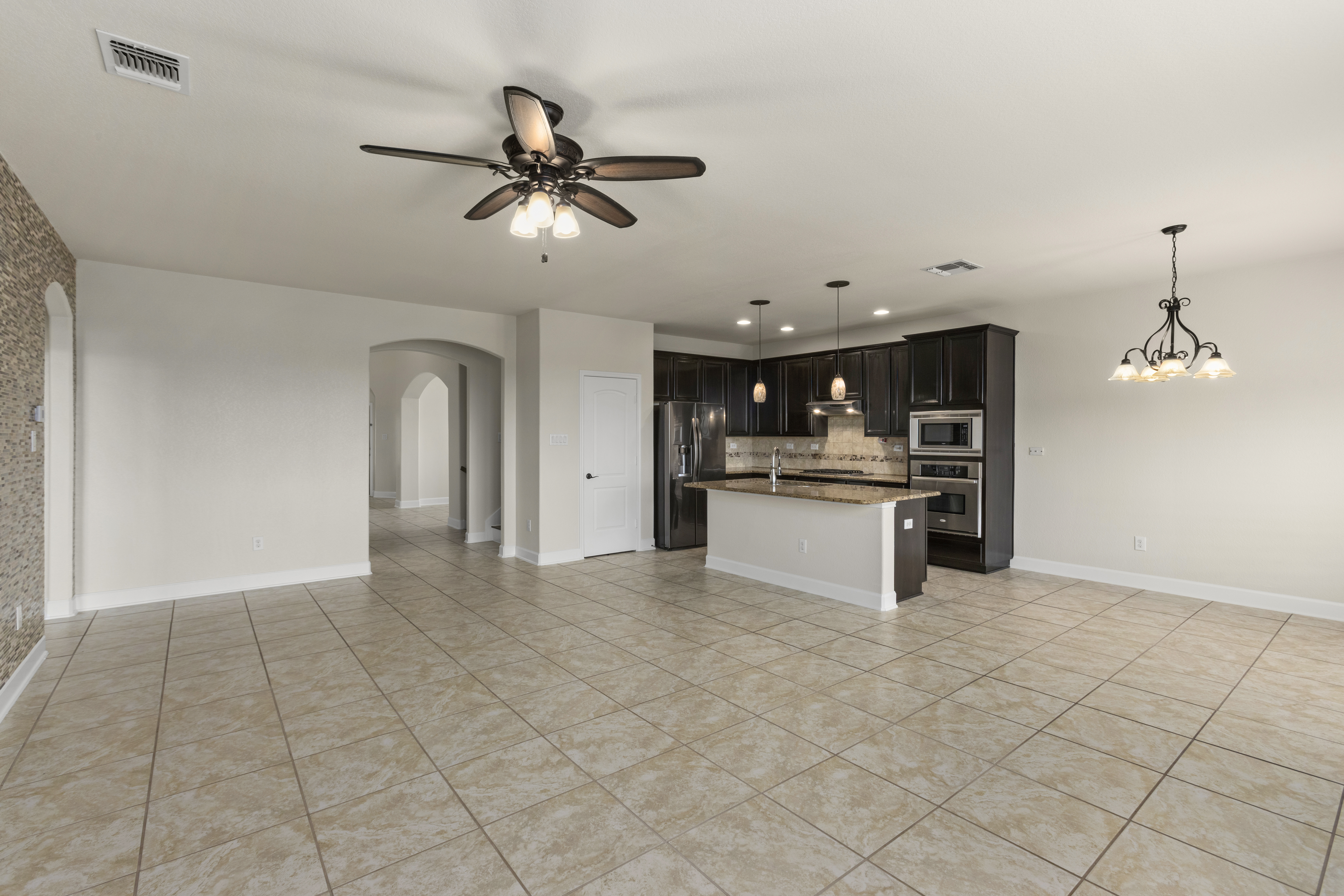  Expansive Luxury in the Heart of Presidio - 物件實景
