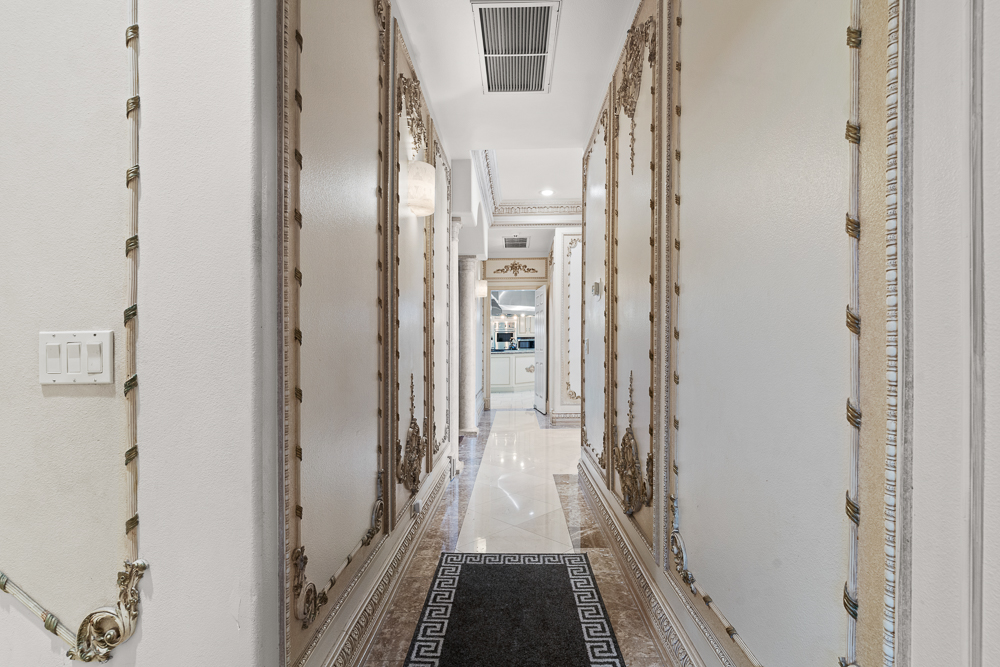 Whittier, California, 90605, United States, 9 Bedrooms Bedrooms, ,6 BathroomsBathrooms,Residential,For Sale,1994217