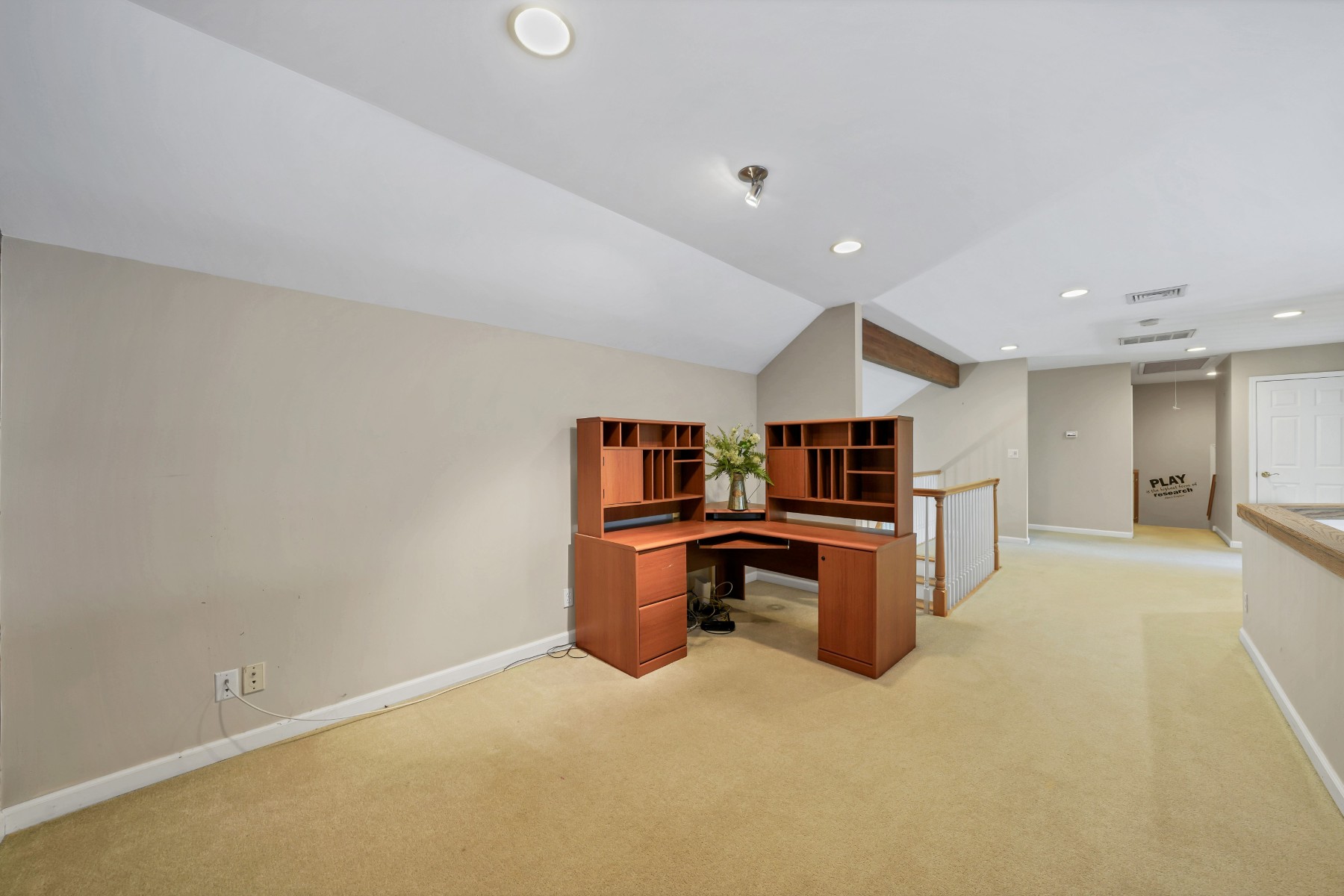  Custom Built Colonial Home with Mountain Views and Exceptional Outdoor Setting - 物件實景