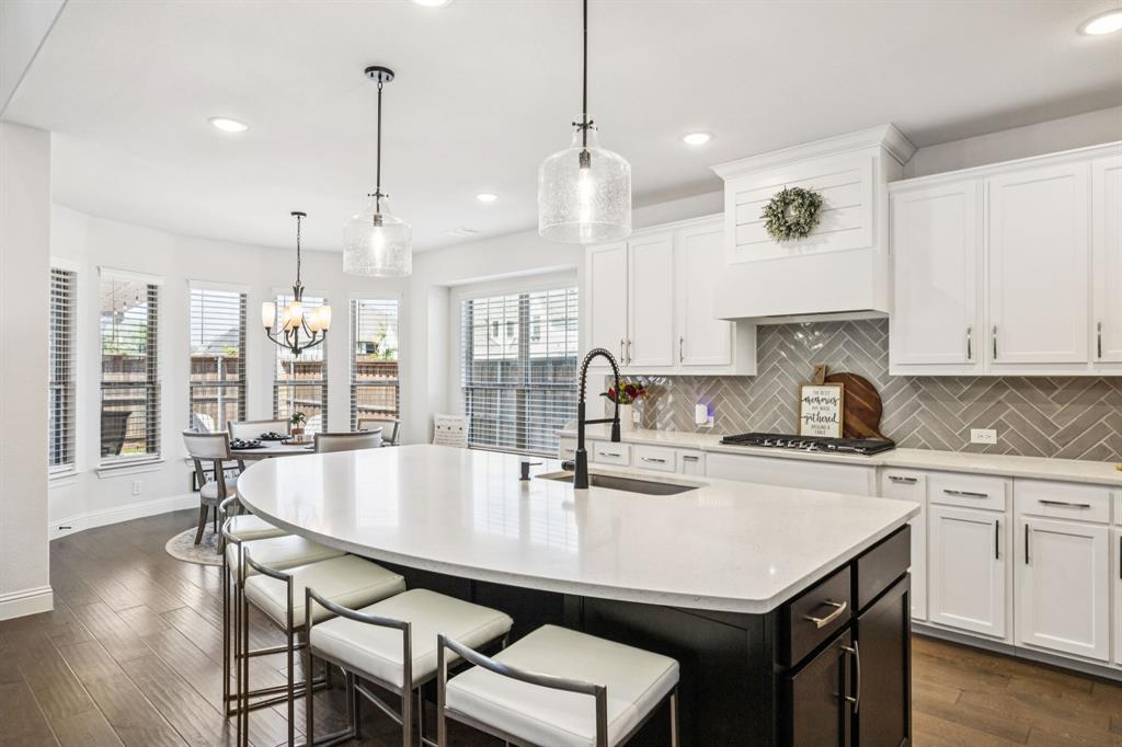 Rockwall, Texas, 75087, United States, 4 Bedrooms Bedrooms, ,4 BathroomsBathrooms,Residential,For Sale,1901224
