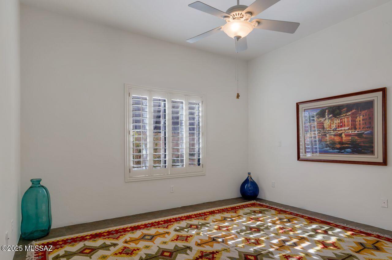 Tucson, Arizona, 85712, United States, 4 Bedrooms Bedrooms, ,4 BathroomsBathrooms,Residential,For Sale,1850331