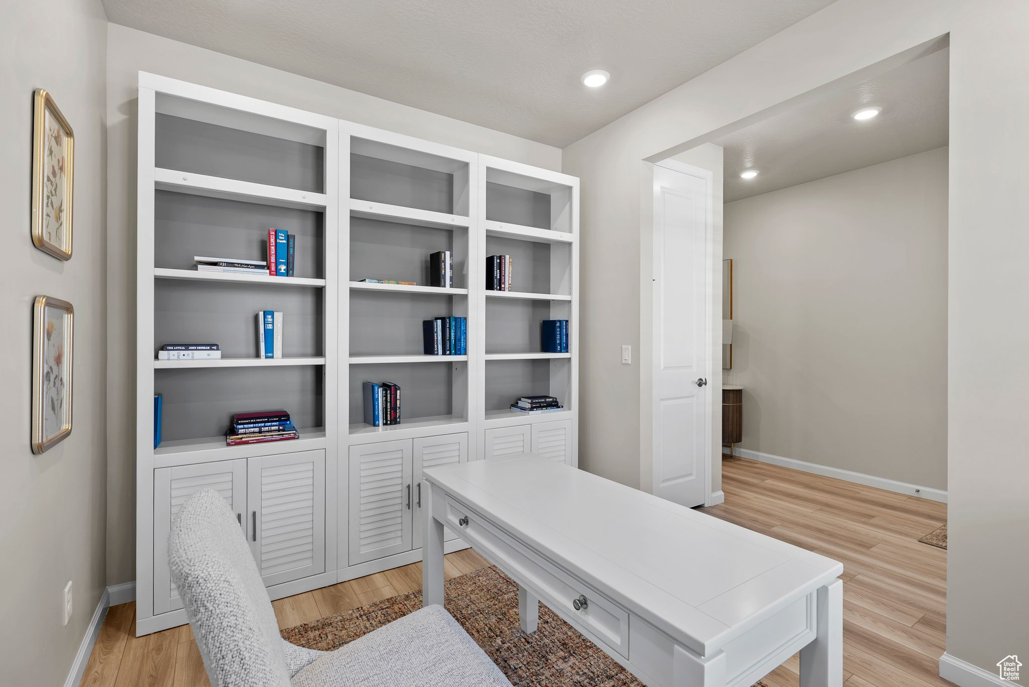 South Jordan, Utah, 84009, United States, 2 Bedrooms Bedrooms, ,3 BathroomsBathrooms,Residential,For Sale,1903673