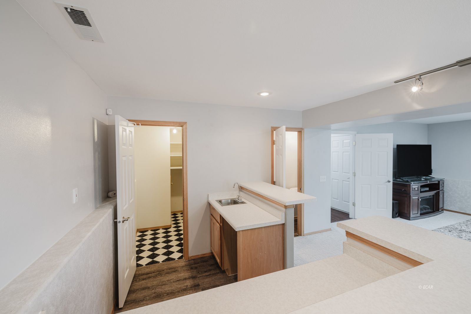 Spring Creek, Nevada, 89815, United States, 5 Bedrooms Bedrooms, ,4 BathroomsBathrooms,Residential,For Sale,1987561