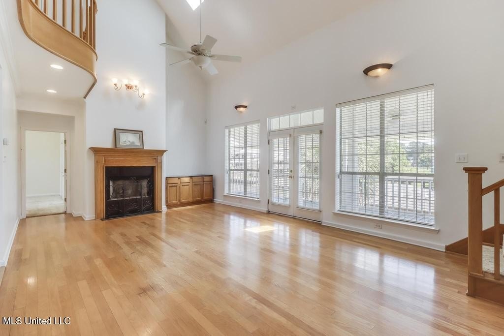 Pass Christian, Mississippi, 39571, United States, 4 Bedrooms Bedrooms, ,4 BathroomsBathrooms,Residential,For Sale,1944880