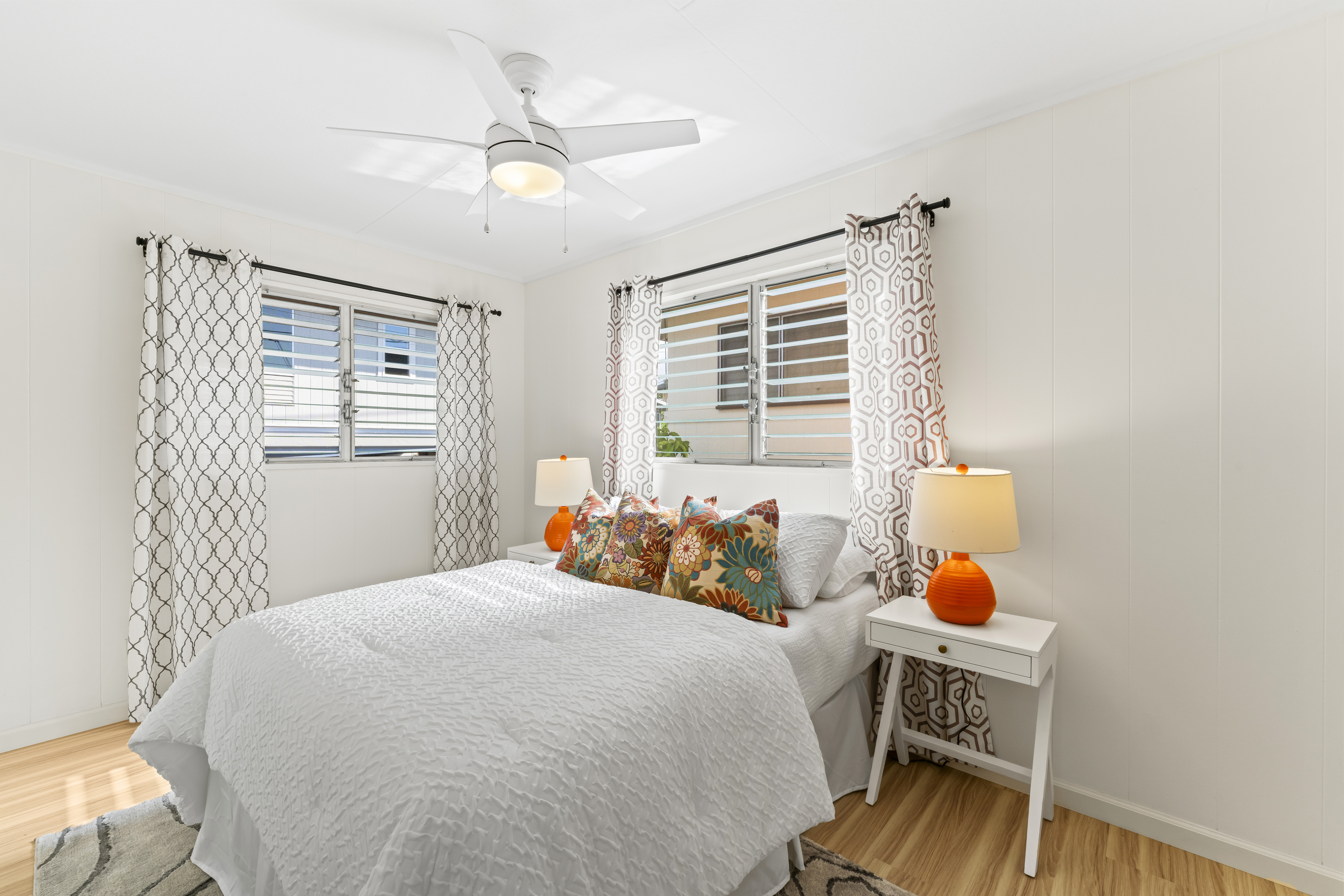 Honolulu, Hawaii, 96813, United States, 3 Bedrooms Bedrooms, ,1 BathroomBathrooms,Residential,For Sale,2000055