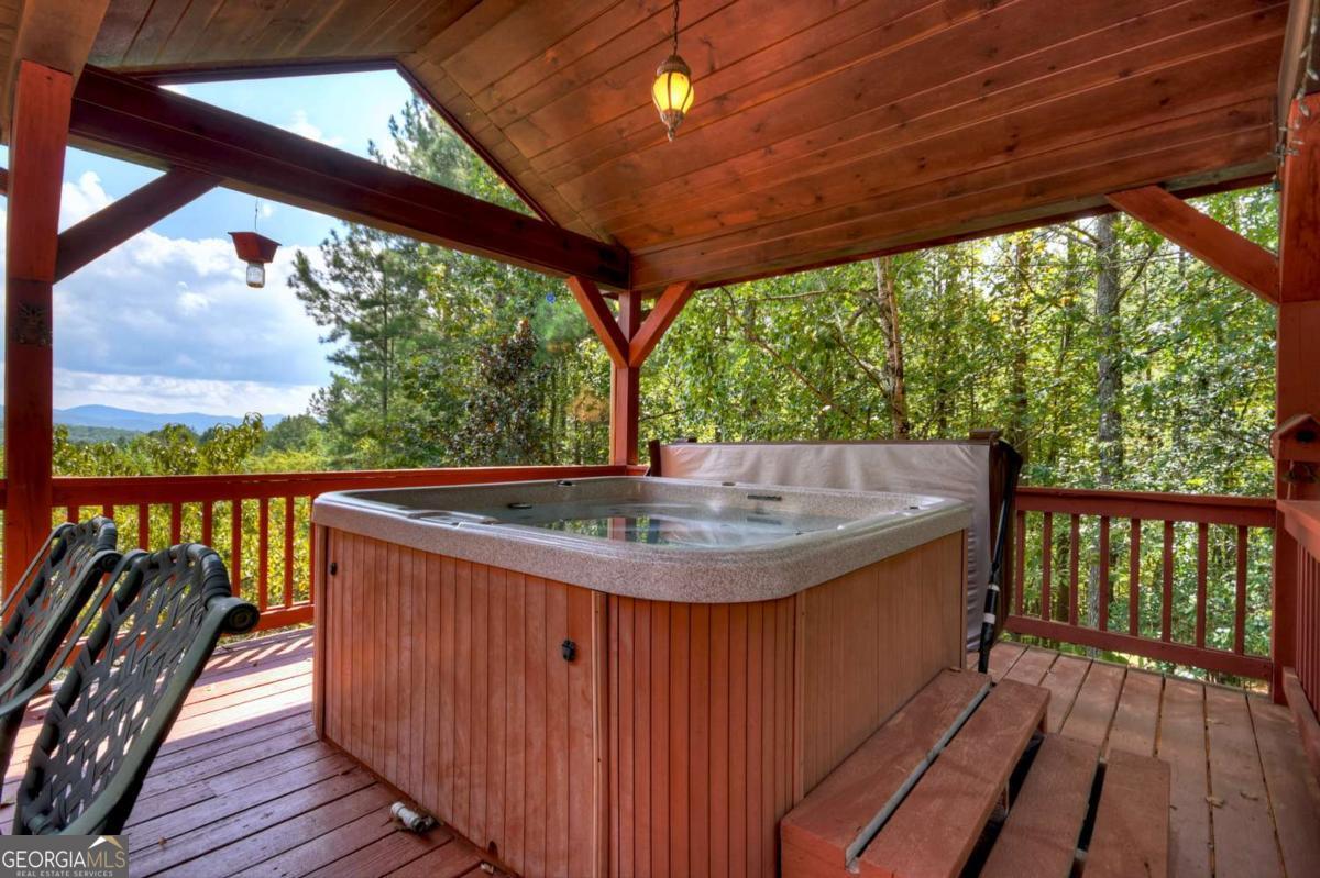 Blue Ridge, Georgia, 30513, United States, 3 Bedrooms Bedrooms, ,3 BathroomsBathrooms,Residential,For Sale,1952003