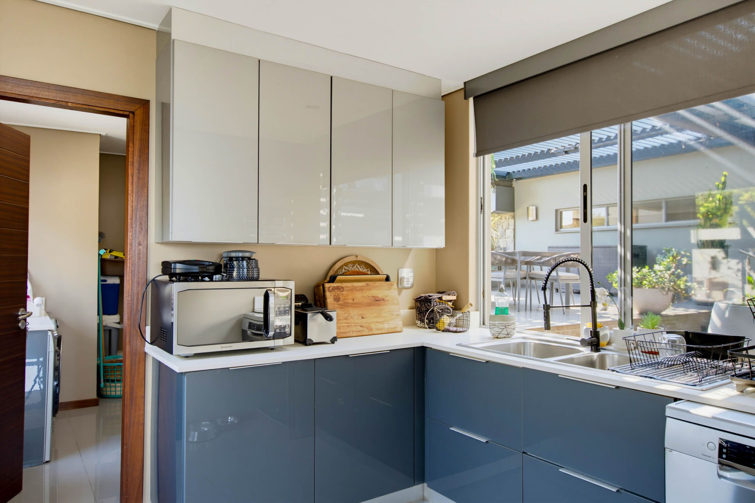  Contemporary Coastal Luxury with Panoramic Ocean Views in Brettenwood Estate - 物件實景