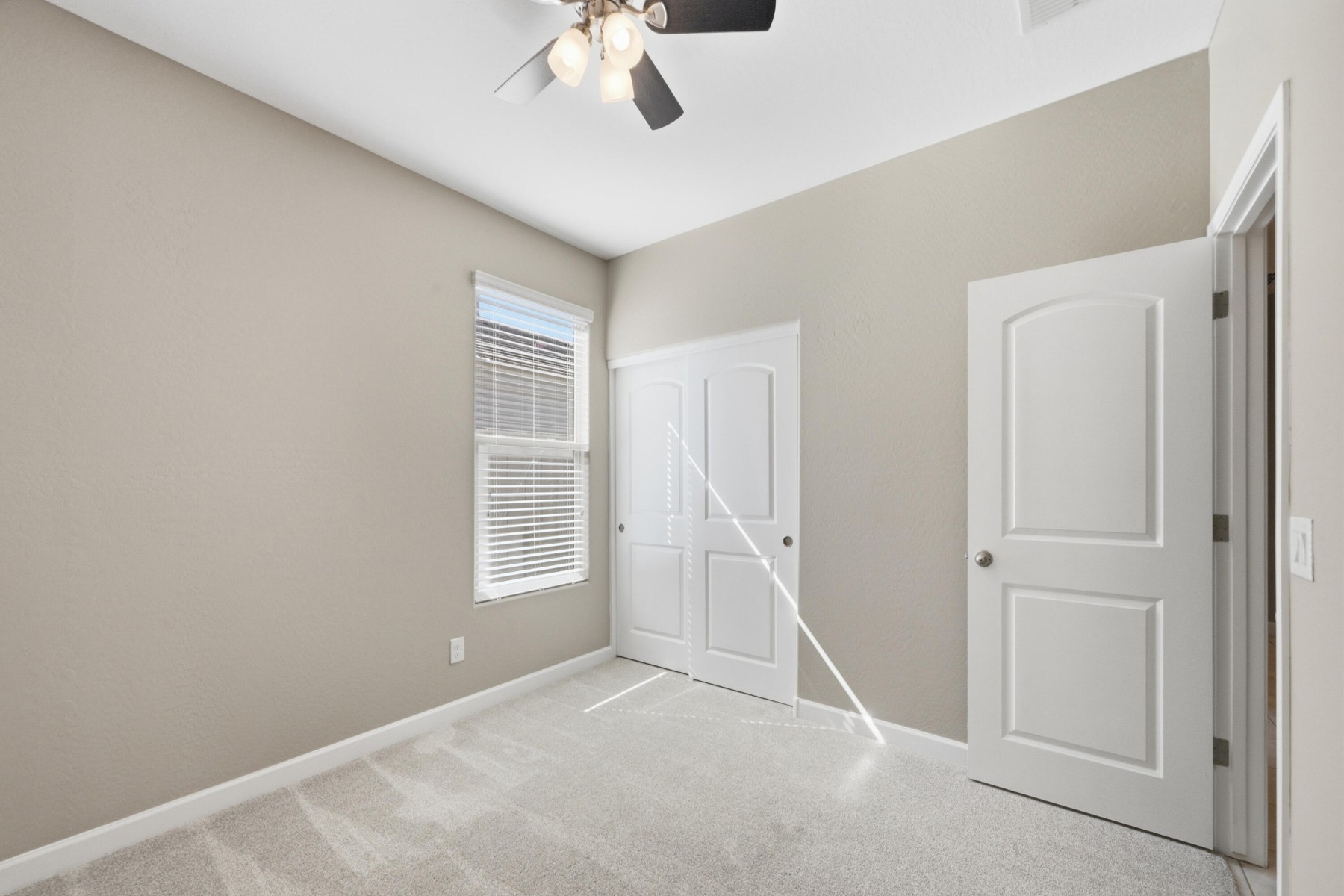  4071 W White Canyon Road  San Tan Valley, AZ - 物件實景