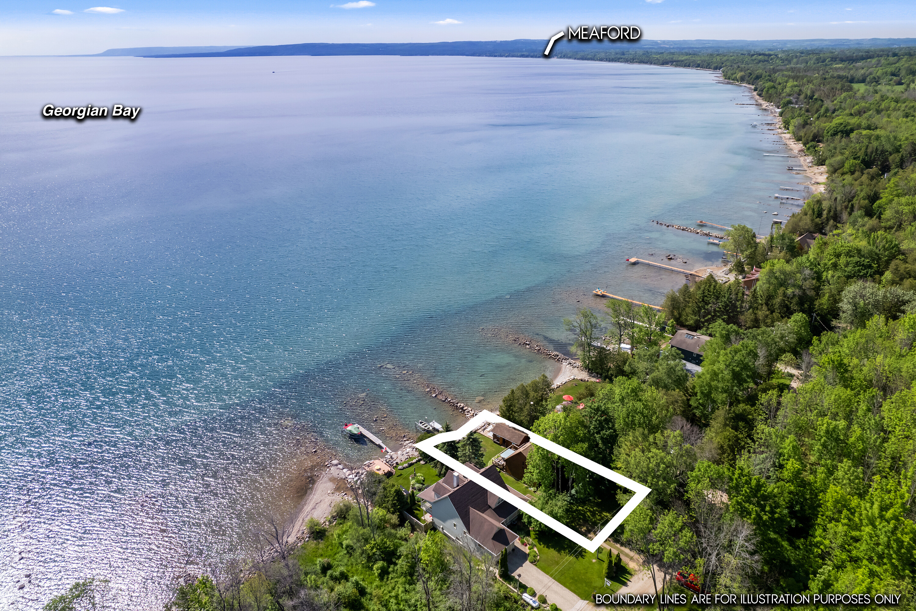  Year-Round Waterfront Cottage - 物件實景