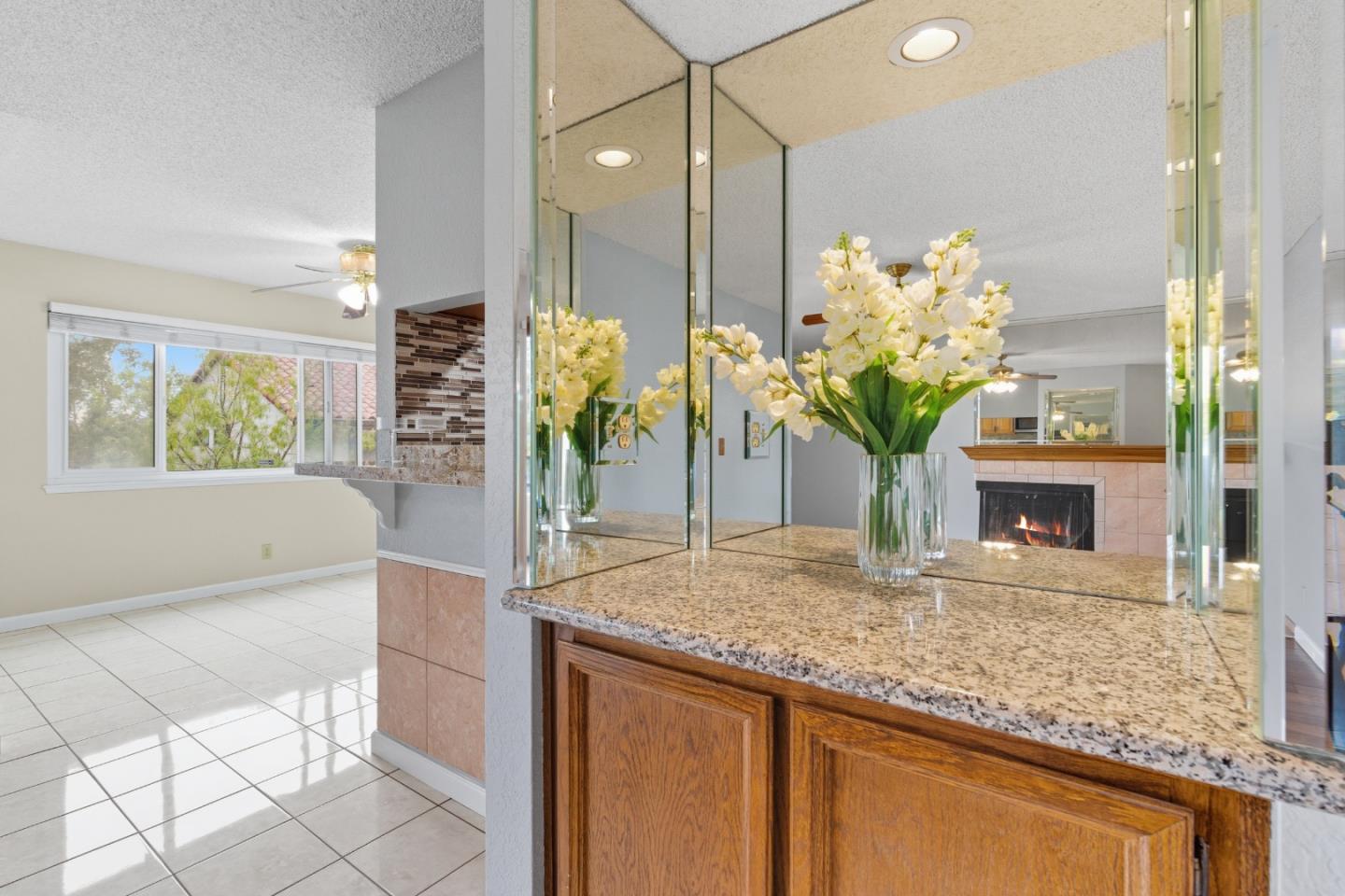 Hayward, California, 94541, United States, 2 Bedrooms Bedrooms, ,2 BathroomsBathrooms,Residential,For Sale,1961712