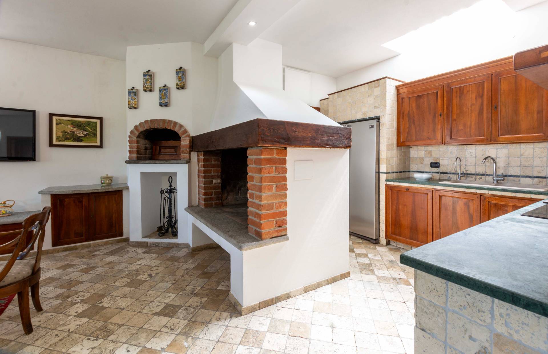 Altavilla Monferrato, Alessandria, 15041, IT, 5 Bedrooms Bedrooms, ,4 BathroomsBathrooms,Residential,For Sale,1857844