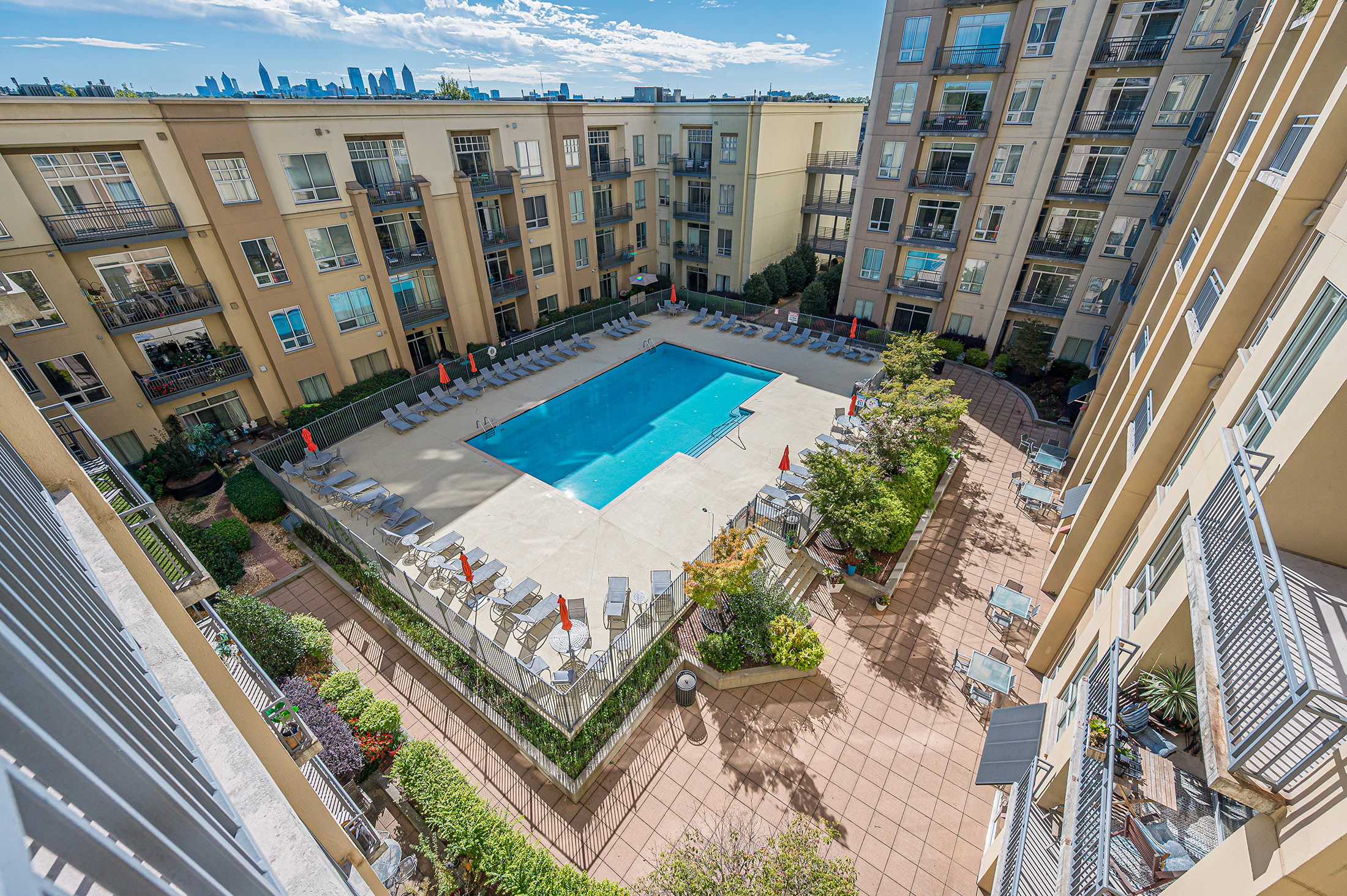  Stylish One Bedroom Condo with Great Amenities and Exceptional Buckhead Location - 物件實景