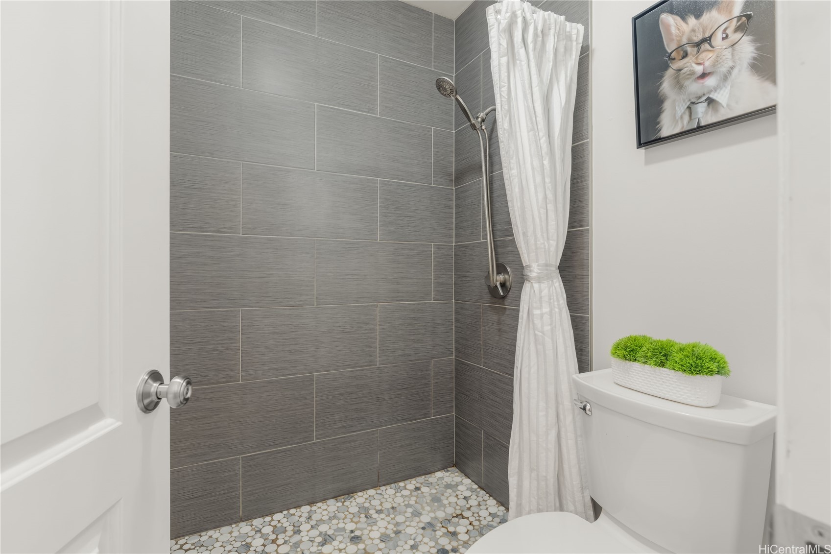 Honolulu, Hawaii, 96818, United States, 3 Bedrooms Bedrooms, ,3 BathroomsBathrooms,Residential,For Sale,1846654