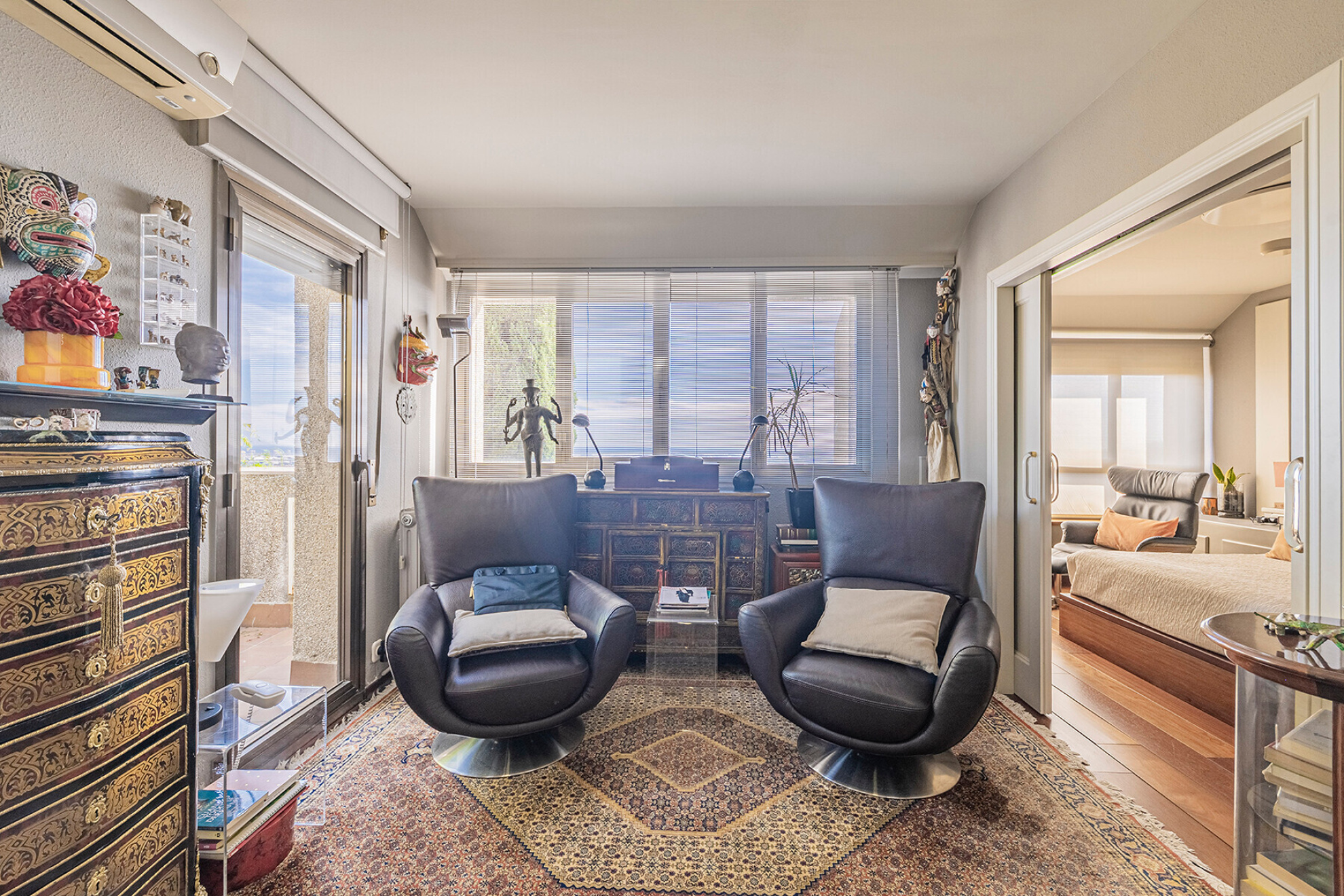  Exclusive single-family home with a large yard, views, and privacy in La Miranda - 物件實景