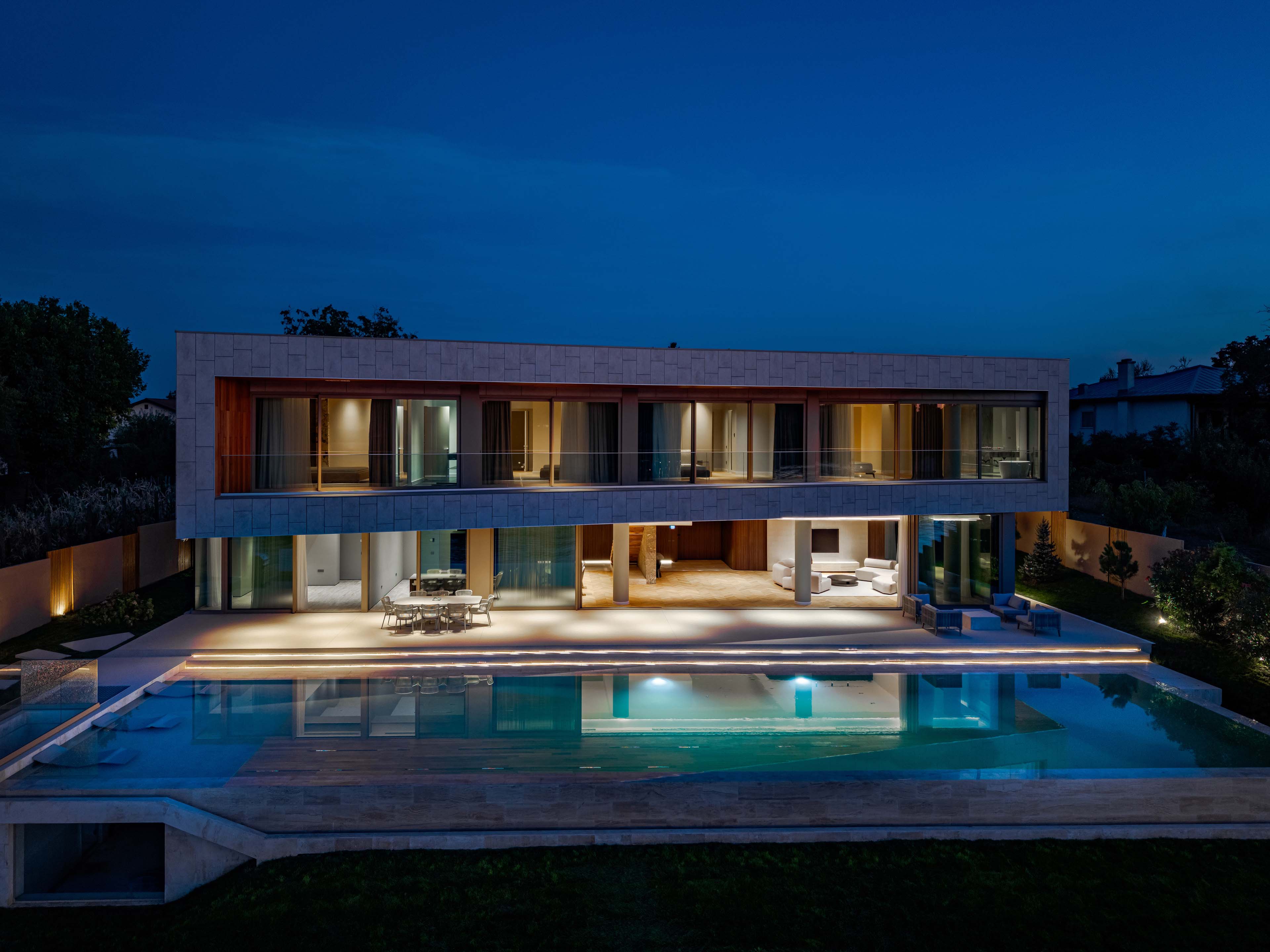  Unique Lakeside Villa on Snagov Lake, Romania - 物件實景