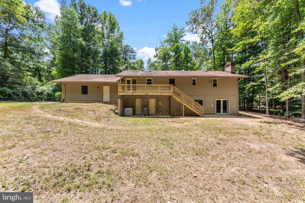 Fredericksburg, Virginia, 22405, United States, 5 Bedrooms Bedrooms, ,3 BathroomsBathrooms,Residential,For Sale,2013092