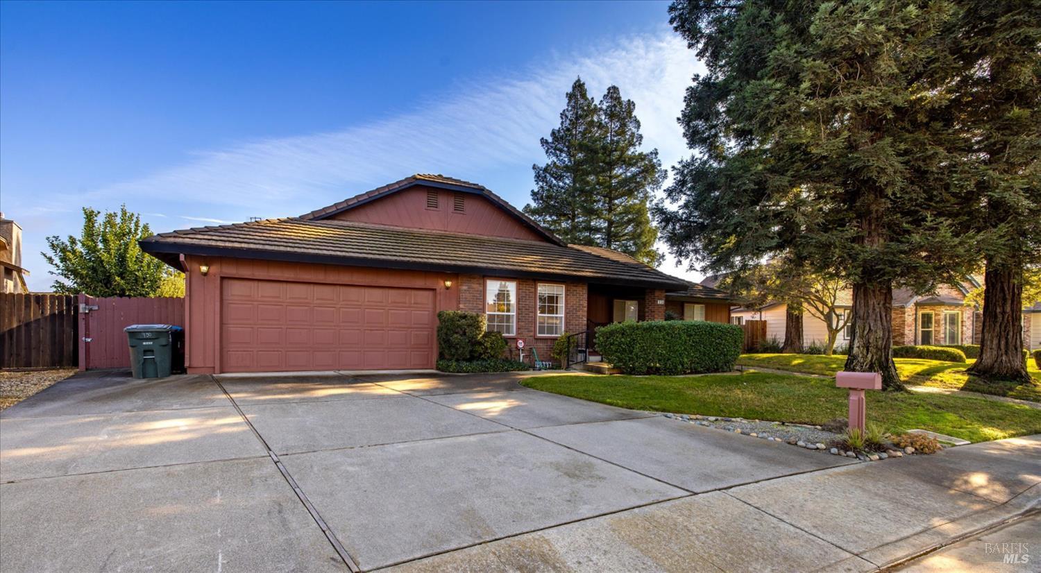 Dixon, California, 95620, United States, 3 Bedrooms Bedrooms, ,3 BathroomsBathrooms,Residential,For Sale,2012017