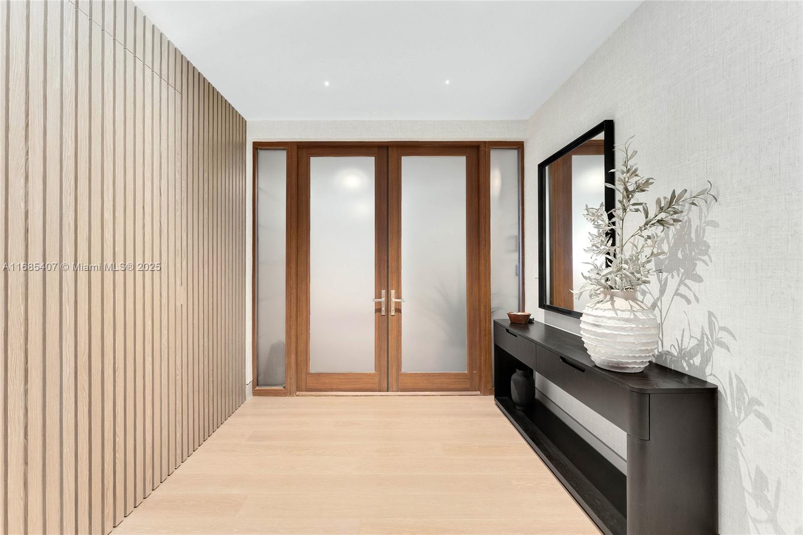 7917 Fisher Island Dr, Miami Beach, Florida, 33109, United States, 4 Bedrooms Bedrooms, ,5 BathroomsBathrooms,Residential,For Sale,7917 Fisher Island Dr,1664892
