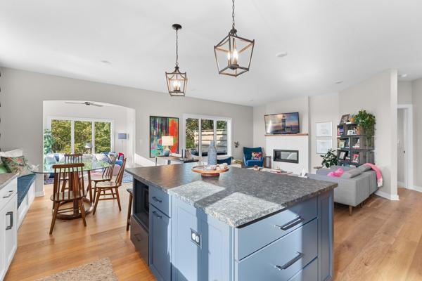 Rochester, Minnesota, 55901, United States, 4 Bedrooms Bedrooms, ,2 BathroomsBathrooms,Residential,For Sale,1959385