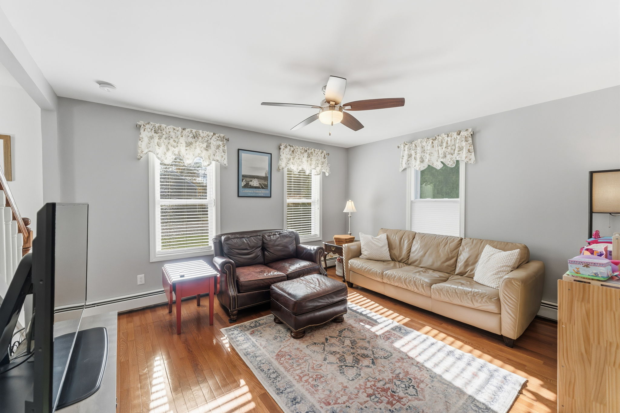 South Kingstown, Rhode Island, 02879, United States, 2 Bedrooms Bedrooms, ,2 BathroomsBathrooms,Residential,For Sale,1994423